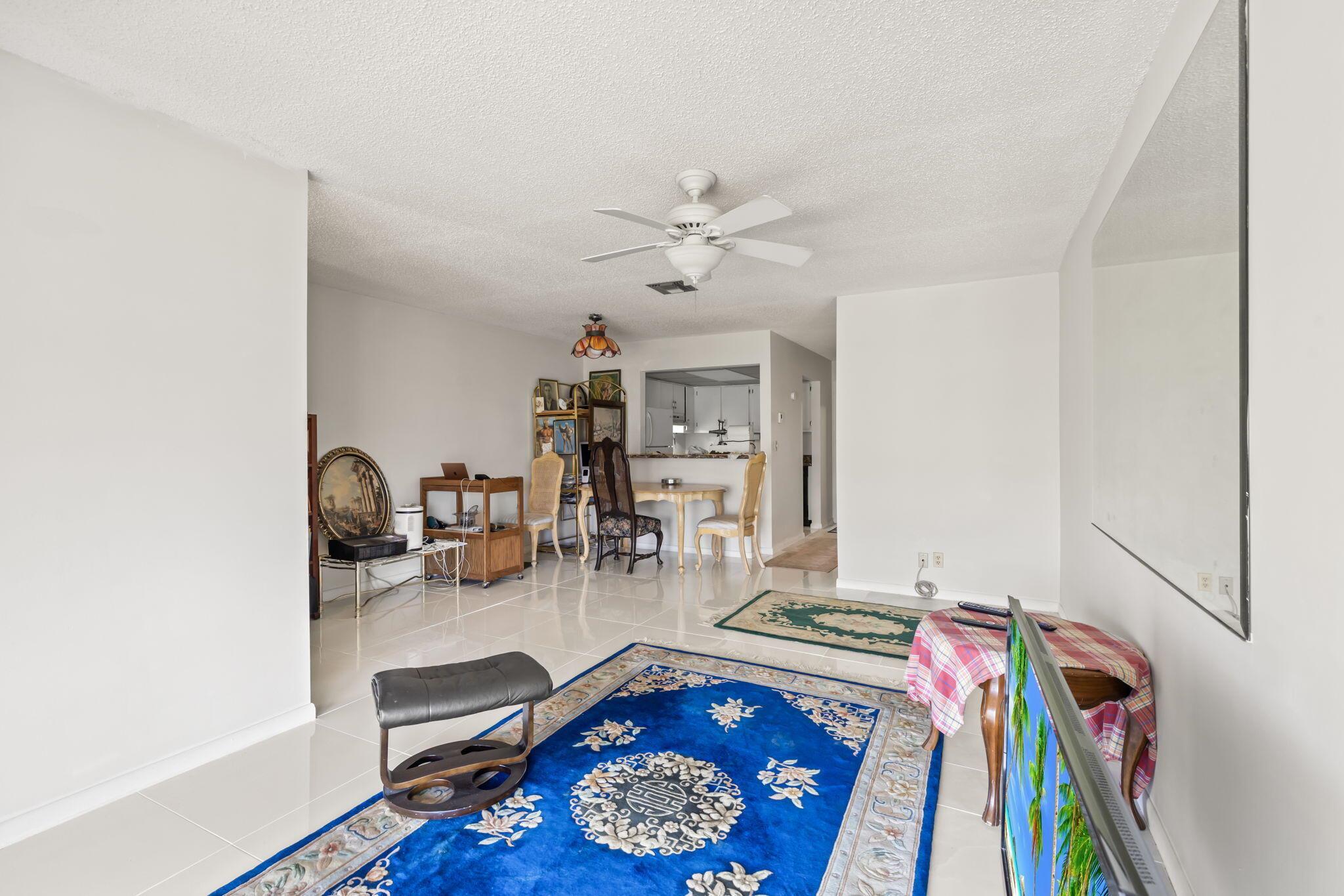 Homes for sale in Fort Pierce, FL | 122 Lakes End Dr #C, Fort Pierce, FL 34950 | MLS# R11062753