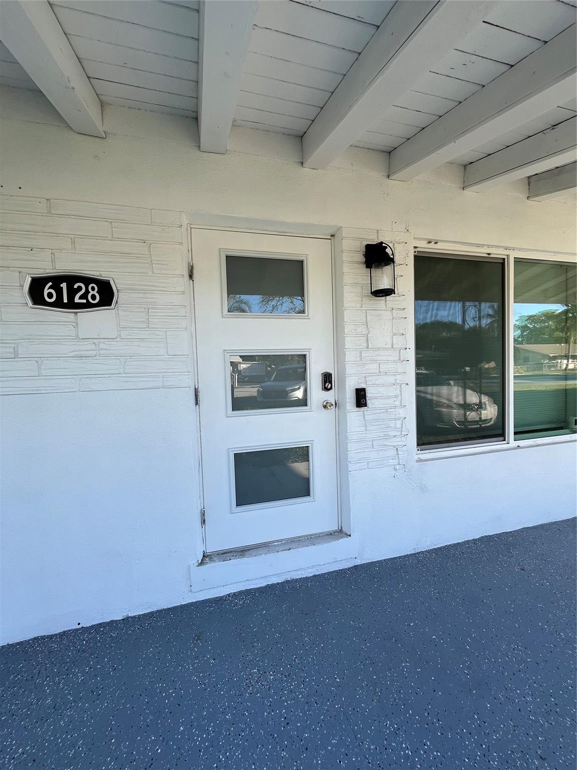 6128 Funston St, Hollywood, FL 33023, 2 Bedrooms , 2 Bathrooms ,Single Family Residence,Off Market,F10487255, Horizon Palm Realty Group