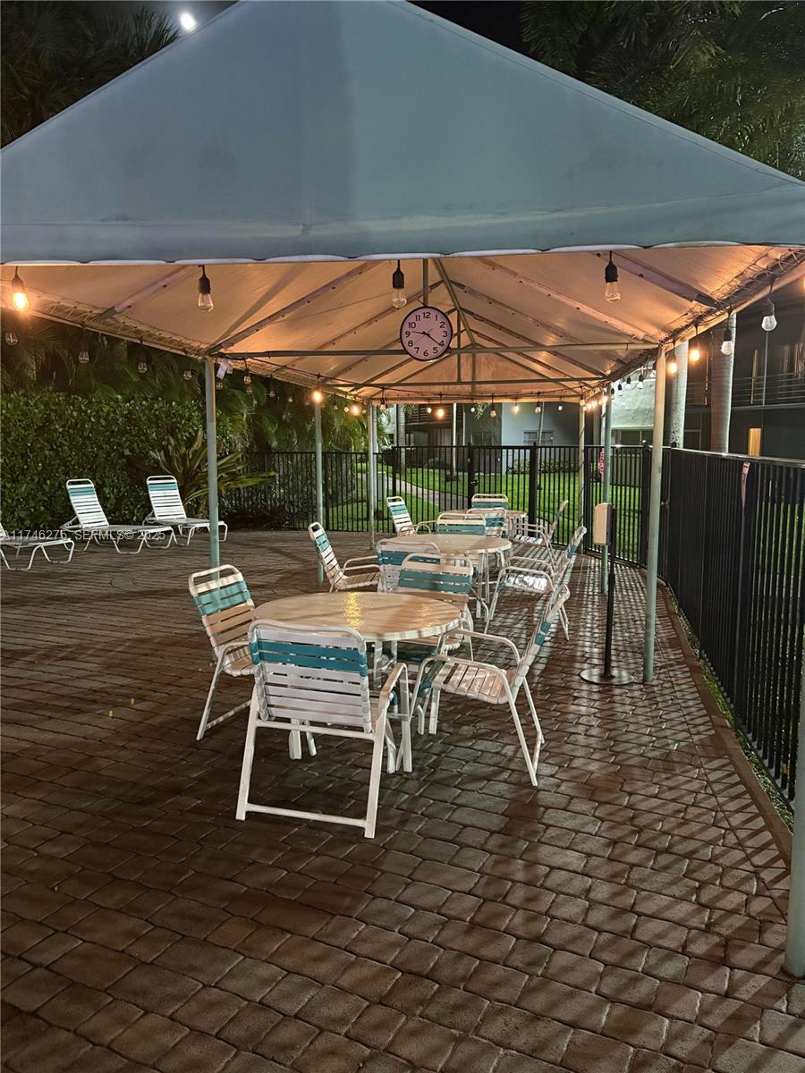 Homes for sale in Hallandale Beach, FL | 1000 Ne 14Th Ave #402, Hallandale Beach, FL 33009 | MLS# A11746275