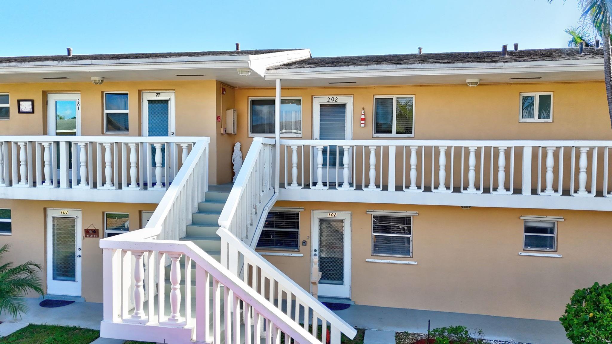 Homes for sale in Boynton Beach, FL | 2164 Ne 1st Way #202, Boynton Beach, FL 33435 | MLS# F10487363