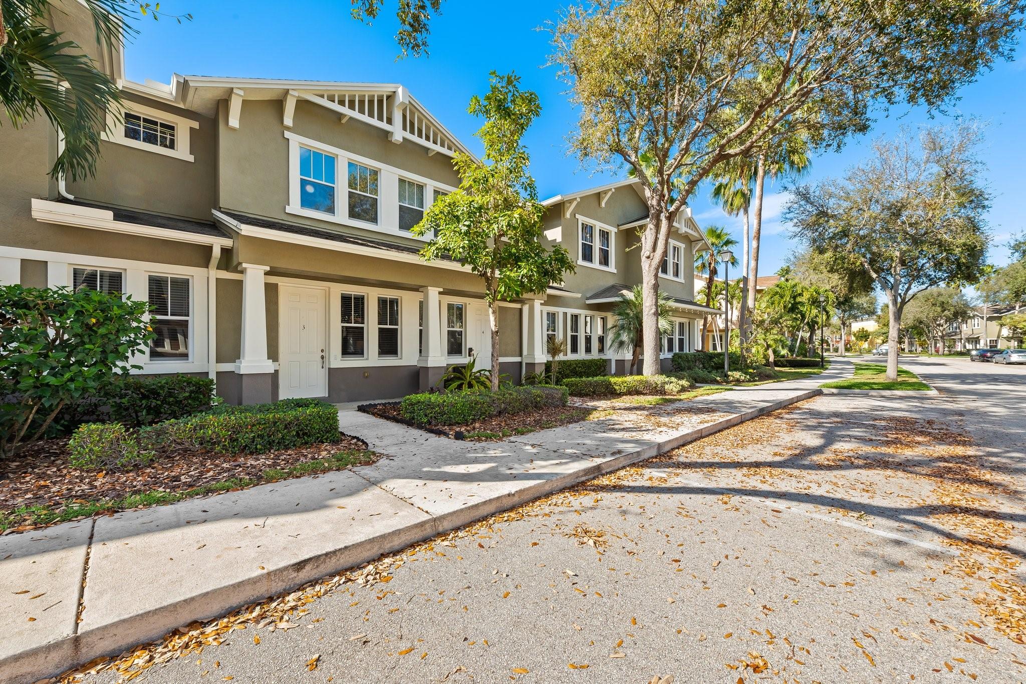 Homes for sale in West Palm Beach, FL | 580 Pacific Grove Dr #3, West Palm Beach, FL 33401 | MLS# F10487514