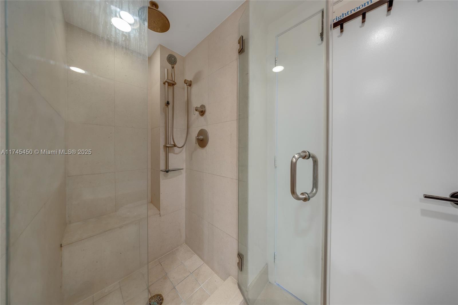 6801 Collins Ave #PH11 / Deed PH02, Miami Beach FL 33141