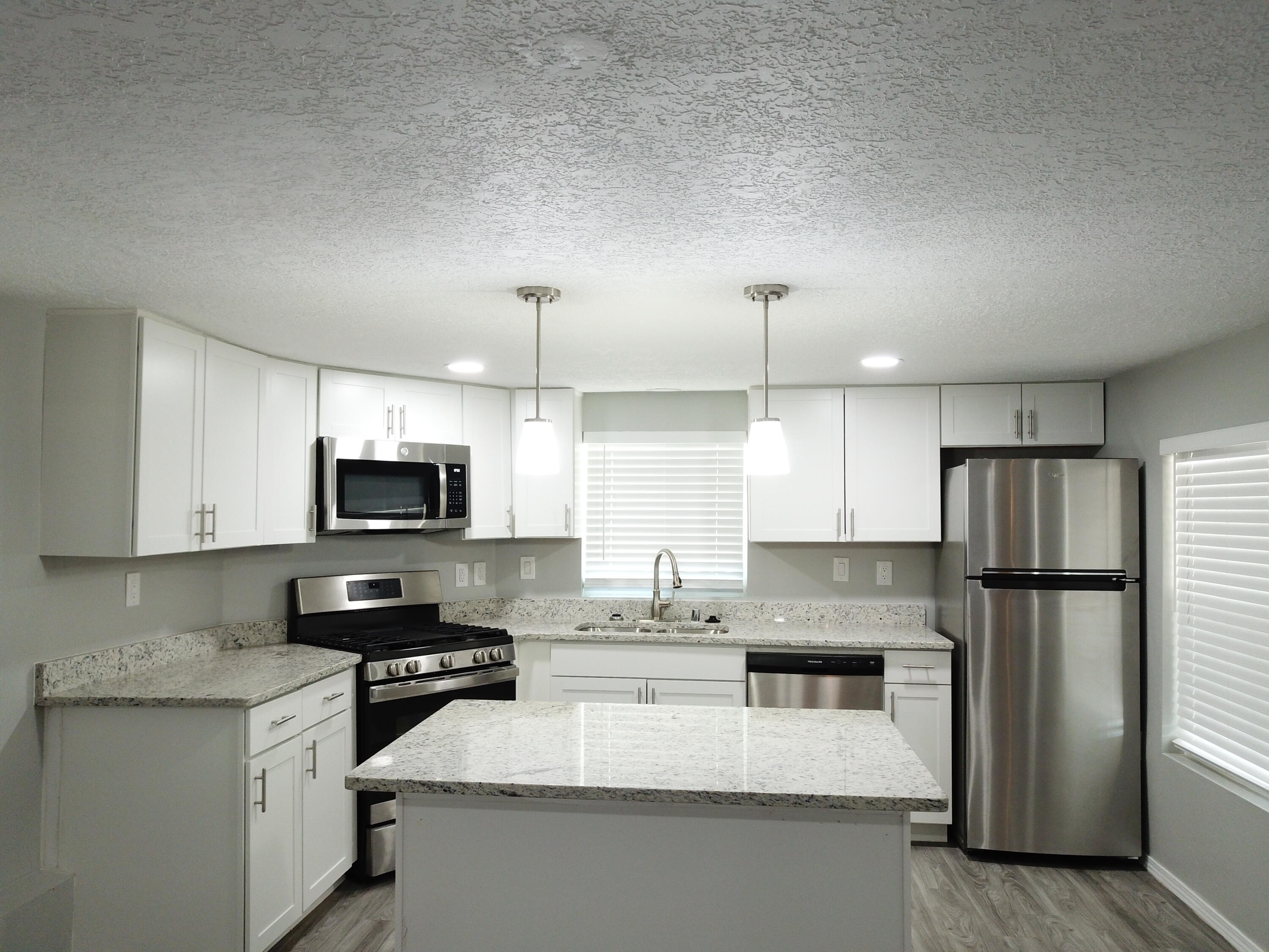 4916 Moore Circle Los Lunas, NM 87031