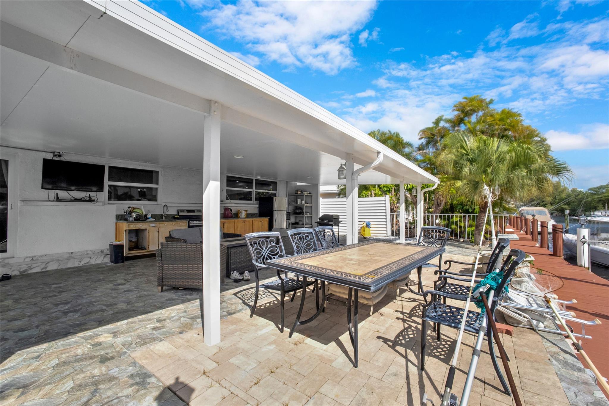 Homes for sale in Pompano Beach, FL | 1311 Ne 27Th Way, Pompano Beach, FL 33062 | MLS# F10487233