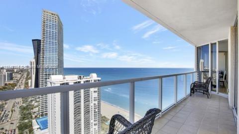 Condo for Sale in Sunny Isles Beach, FL
