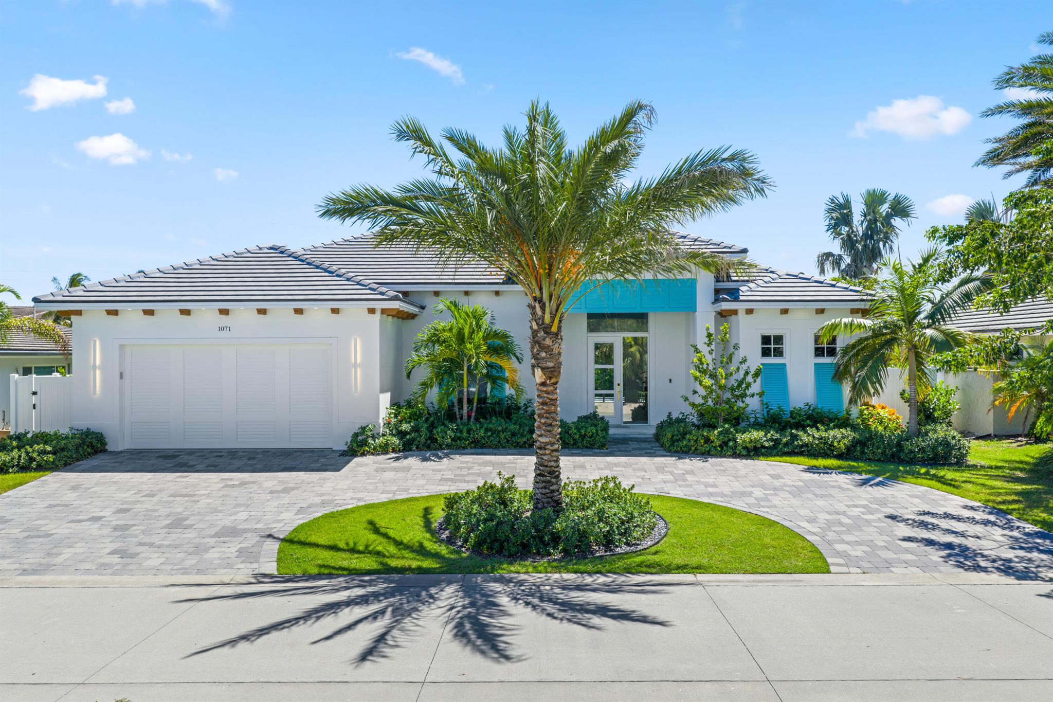 Homes for sale in Singer Island, FL | 1071 Powell Dr, Singer Island, FL 33404 | MLS# R11063680