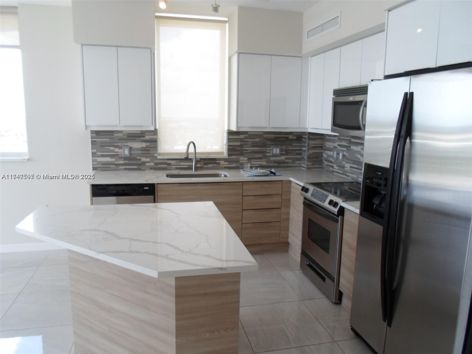 Duo Condominium West