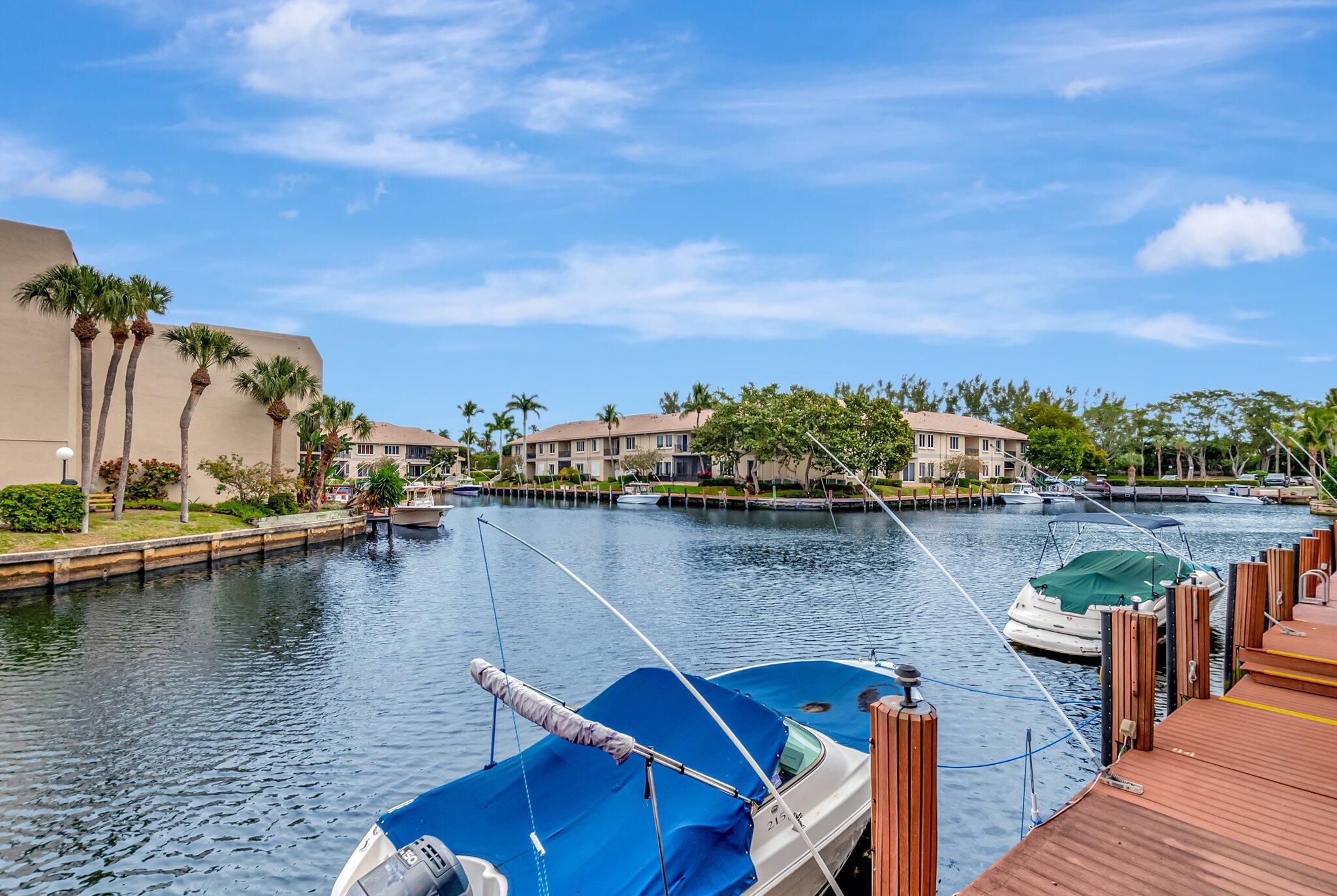 Homes for sale in Boca Raton, FL | 6 Royal Palm Way #204, Boca Raton, FL 33432 | MLS# R11063690