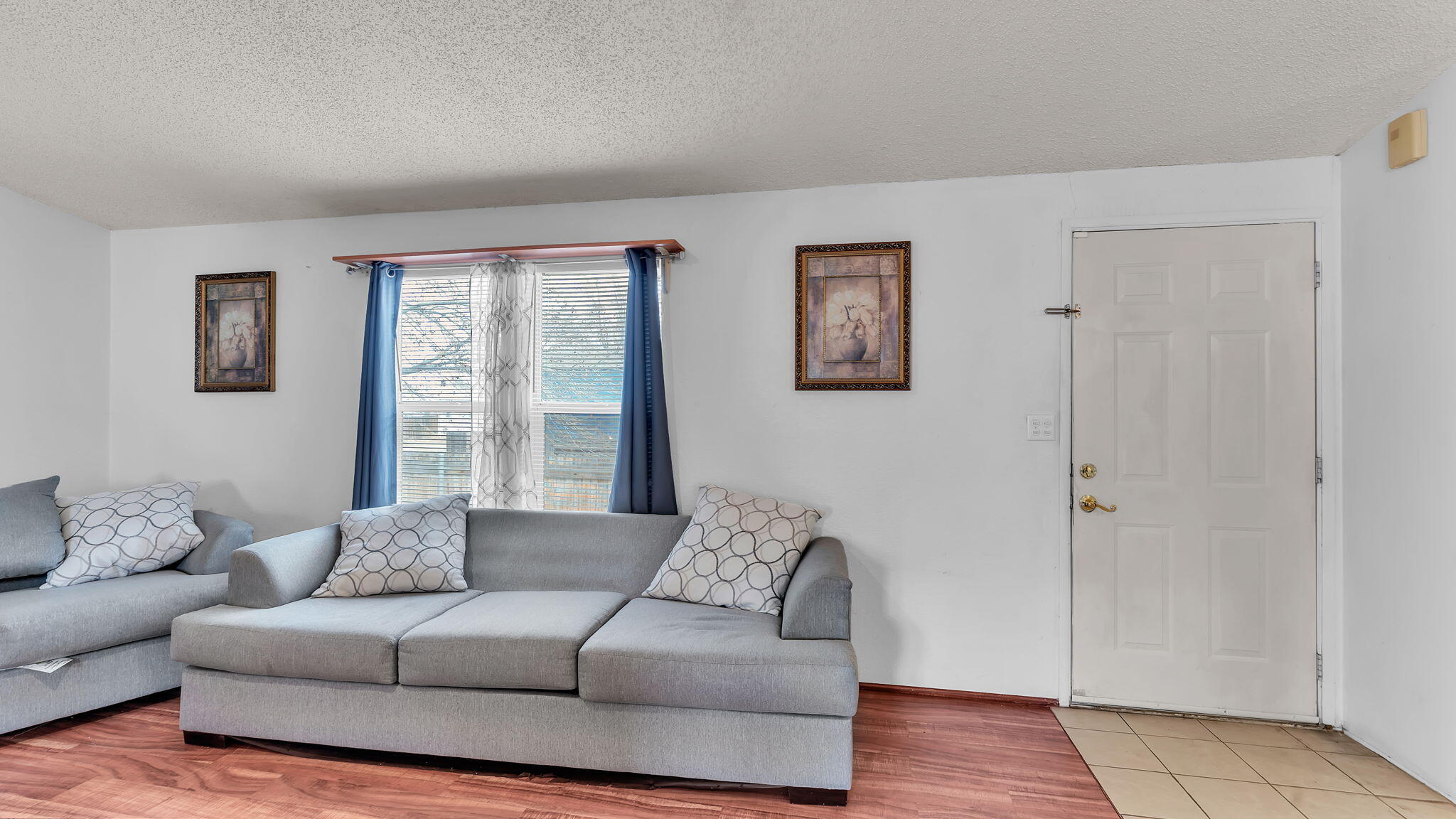 Homes for sale in Los Lunas, NM | 1118 Las Rosas Dr, Los Lunas, NM 87031 | MLS# 1078504