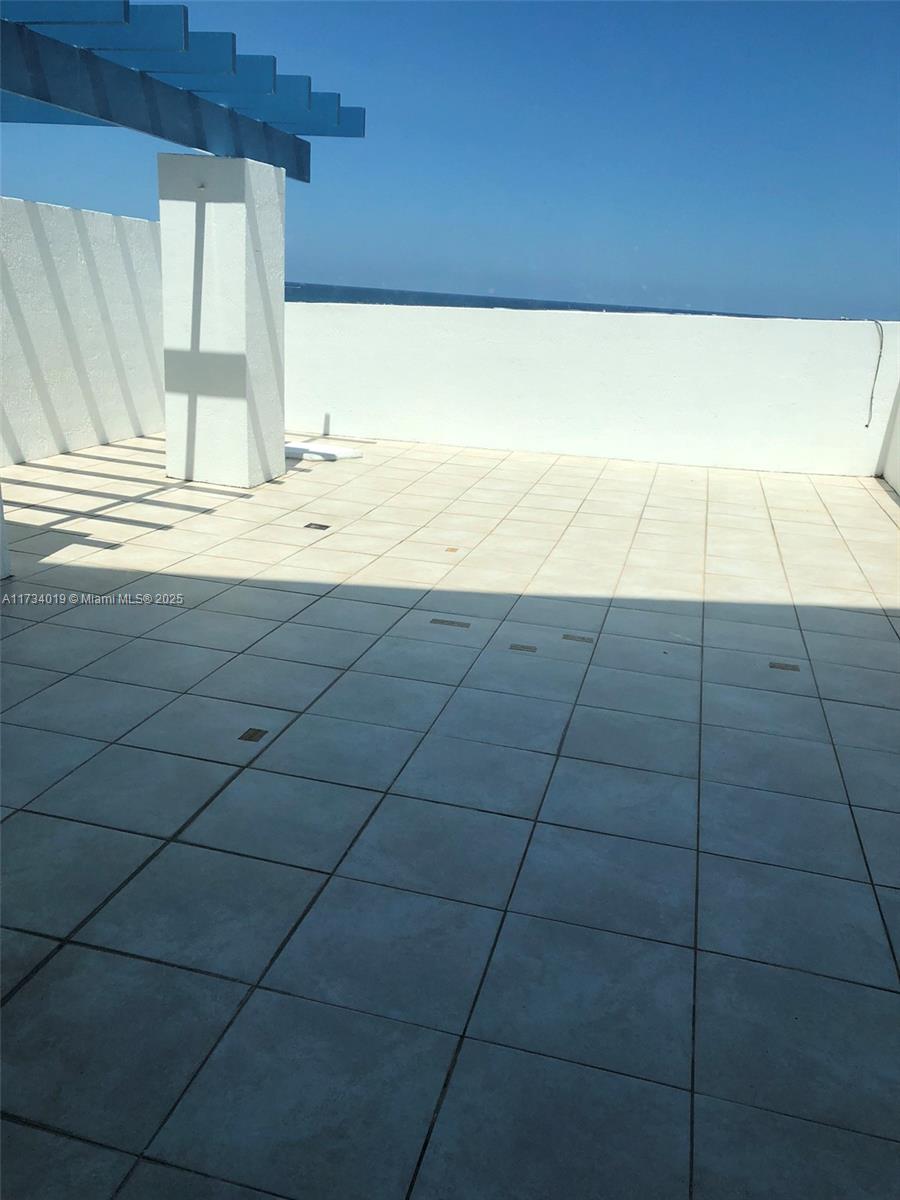 Oceanblue Condo Of Miami