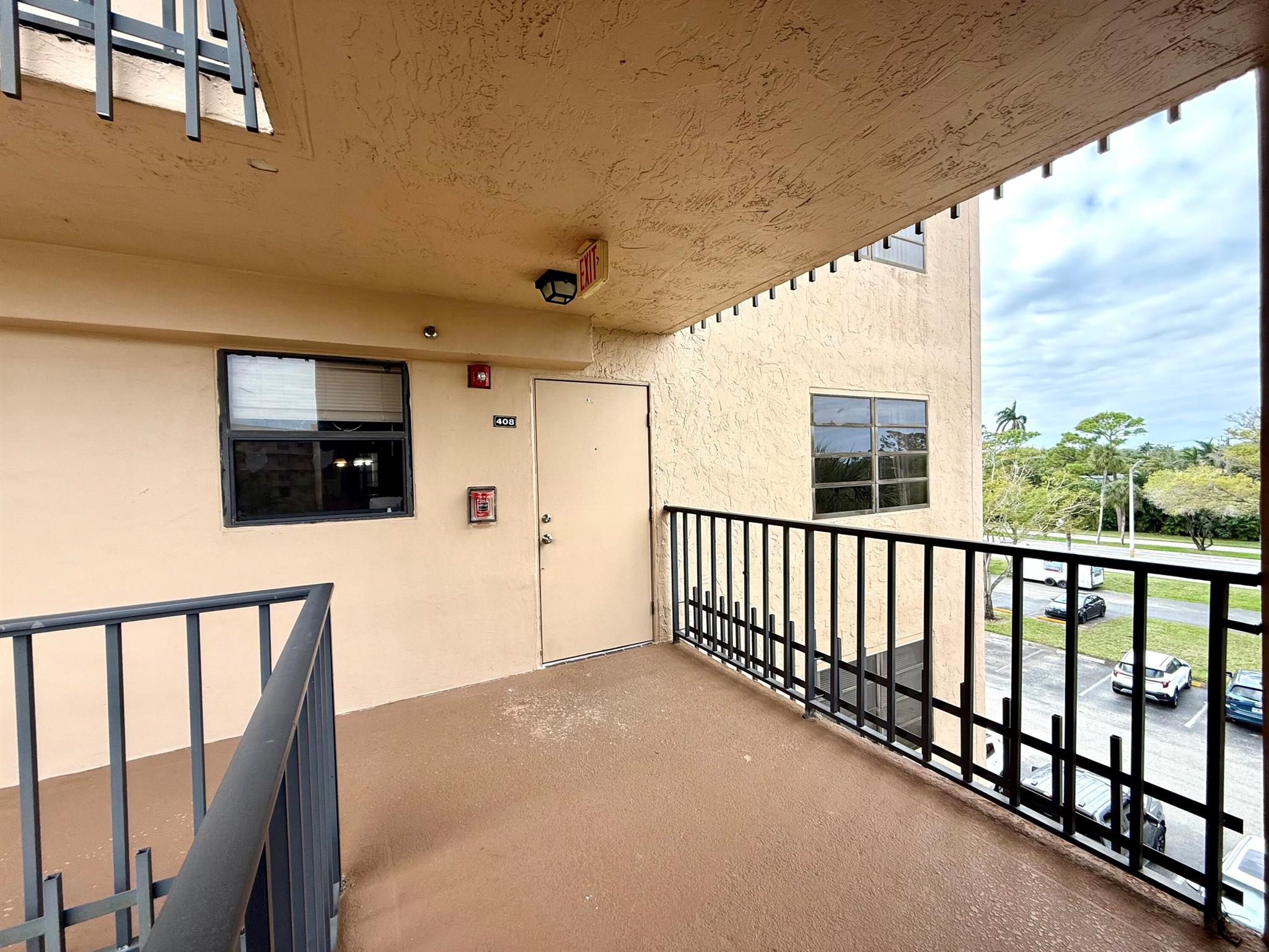 Homes for sale in Lake Worth, FL | 4700 Lucerne Lakes Boulevard #408, Lake Worth, FL 33467 | MLS# R11063876