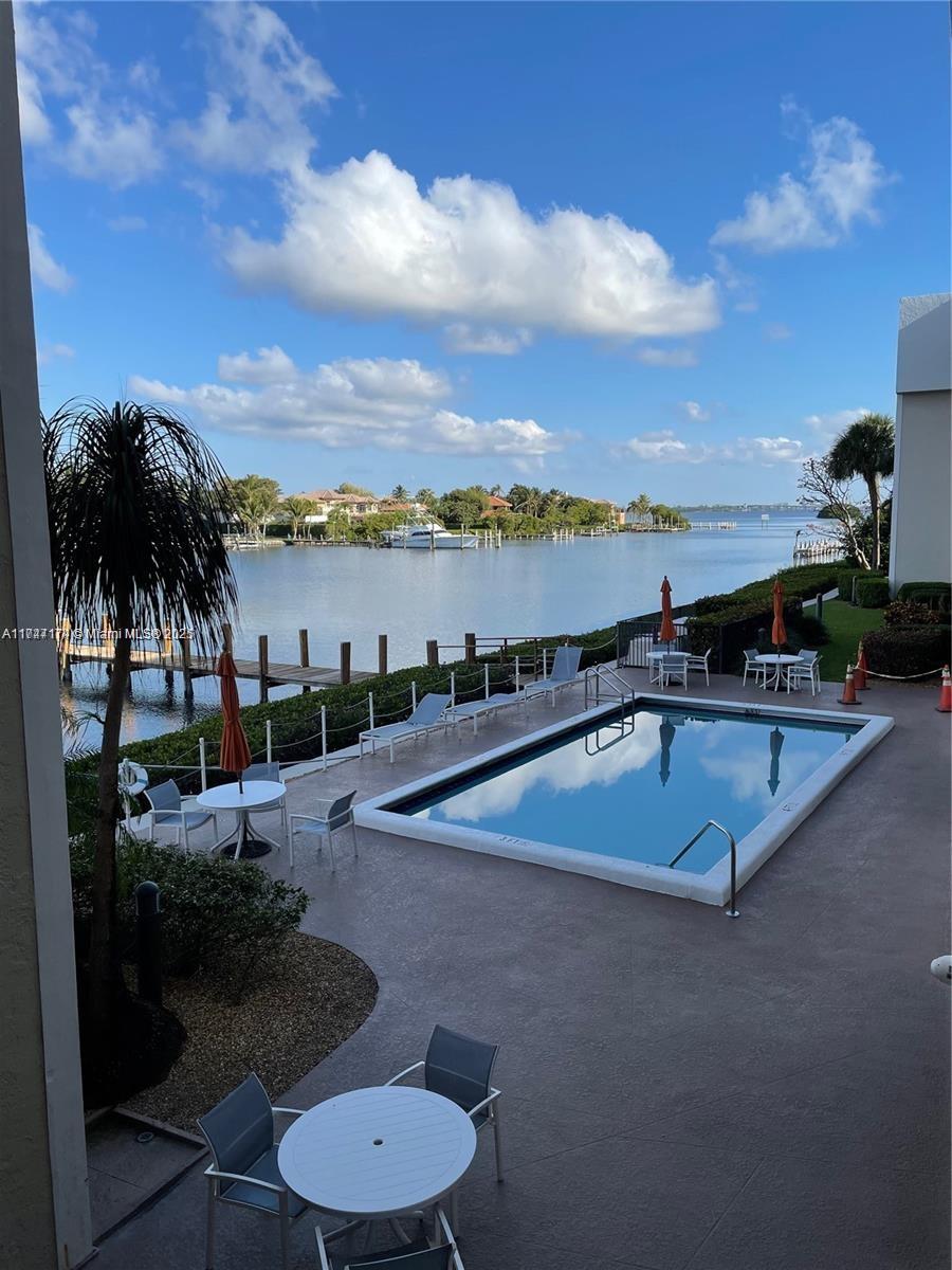 Homes for sale in South Palm Beach, FL | 3525 S Ocean Blvd #203, South Palm Beach, FL 33480 | MLS# A11747174