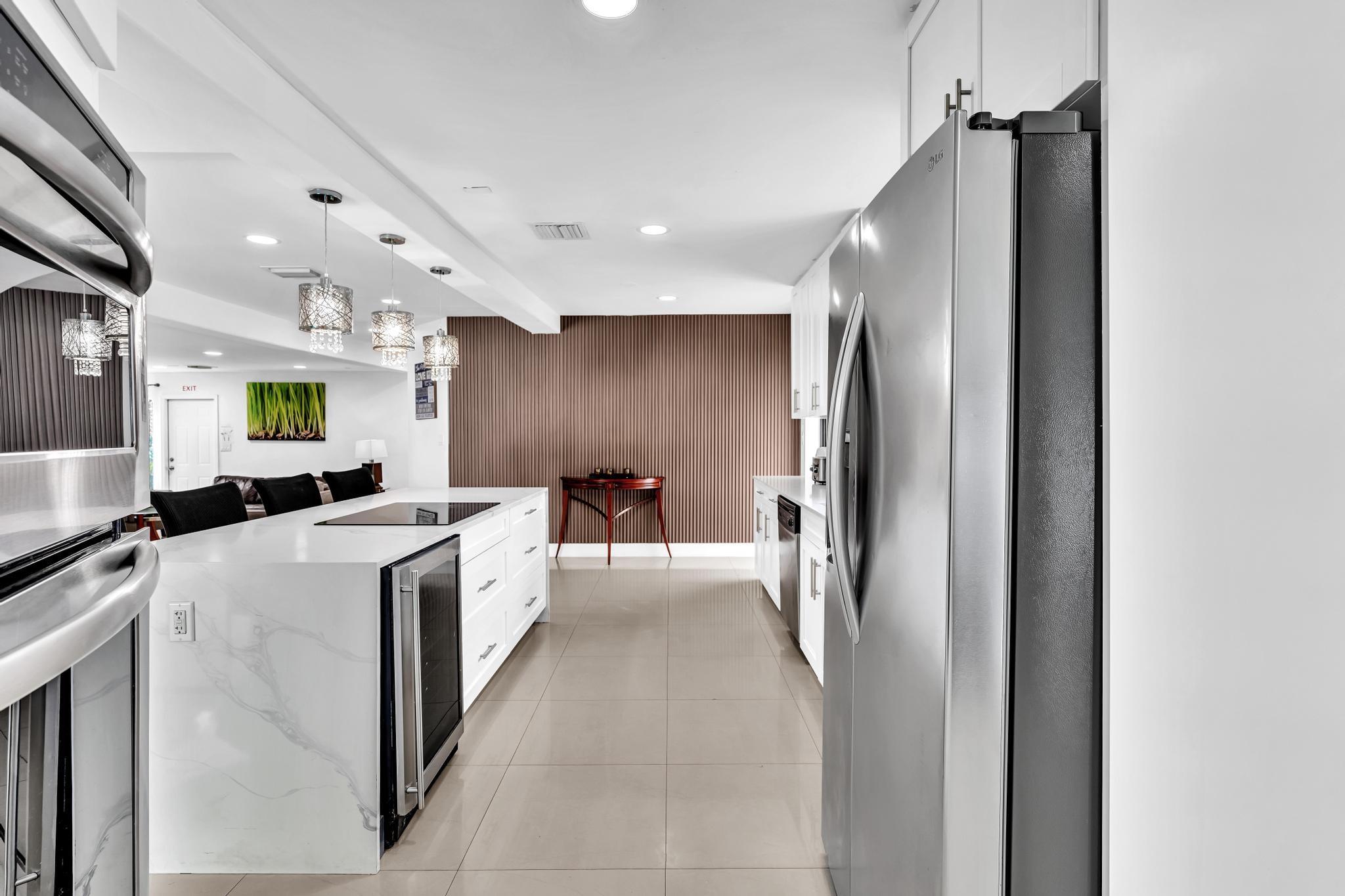 Homes for sale in Plantation, FL | 5901 W Broward Blvd, Plantation, FL 33317 | MLS# F10487938