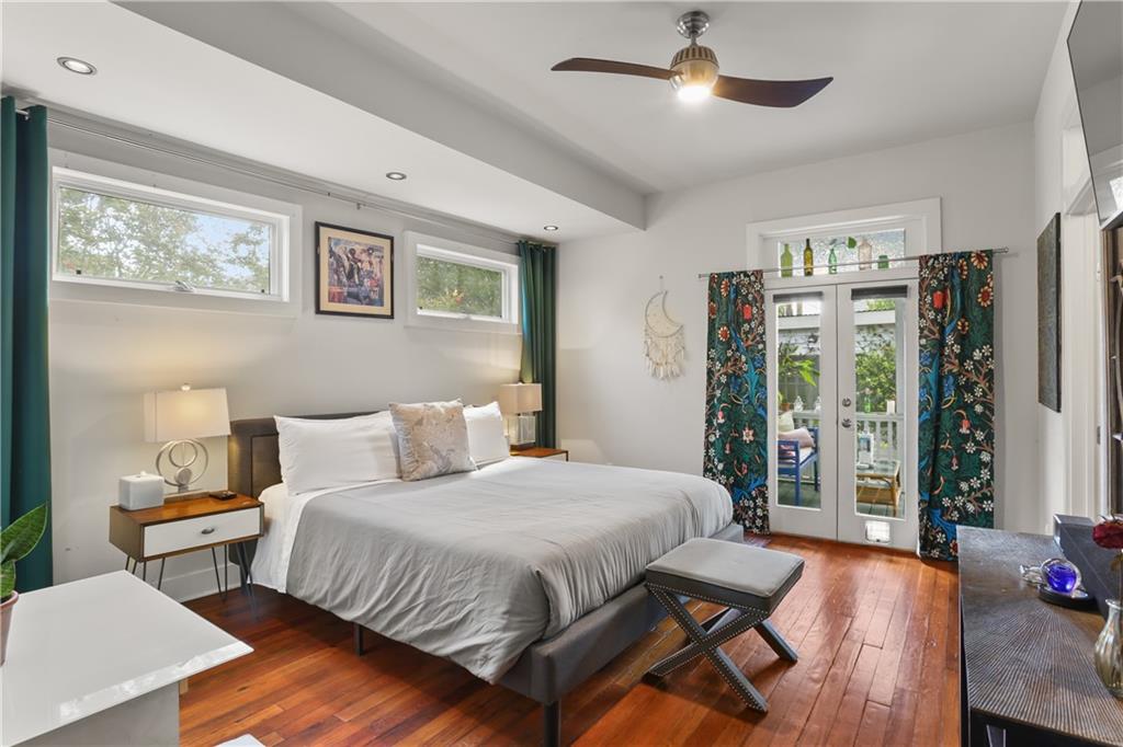 900 Delachaise Street