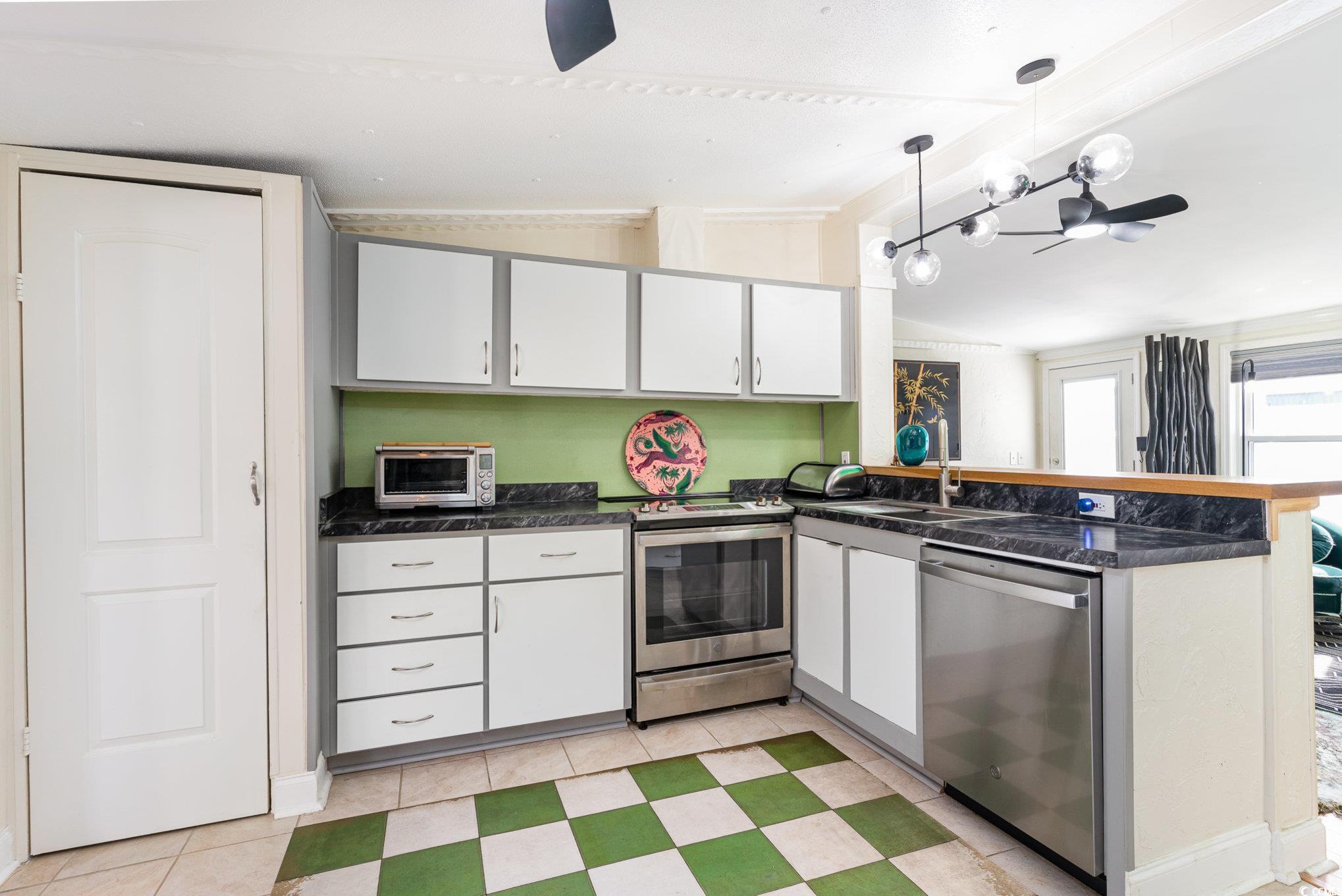 53 Crooked Island Circle Murrells Inlet, SC 29576