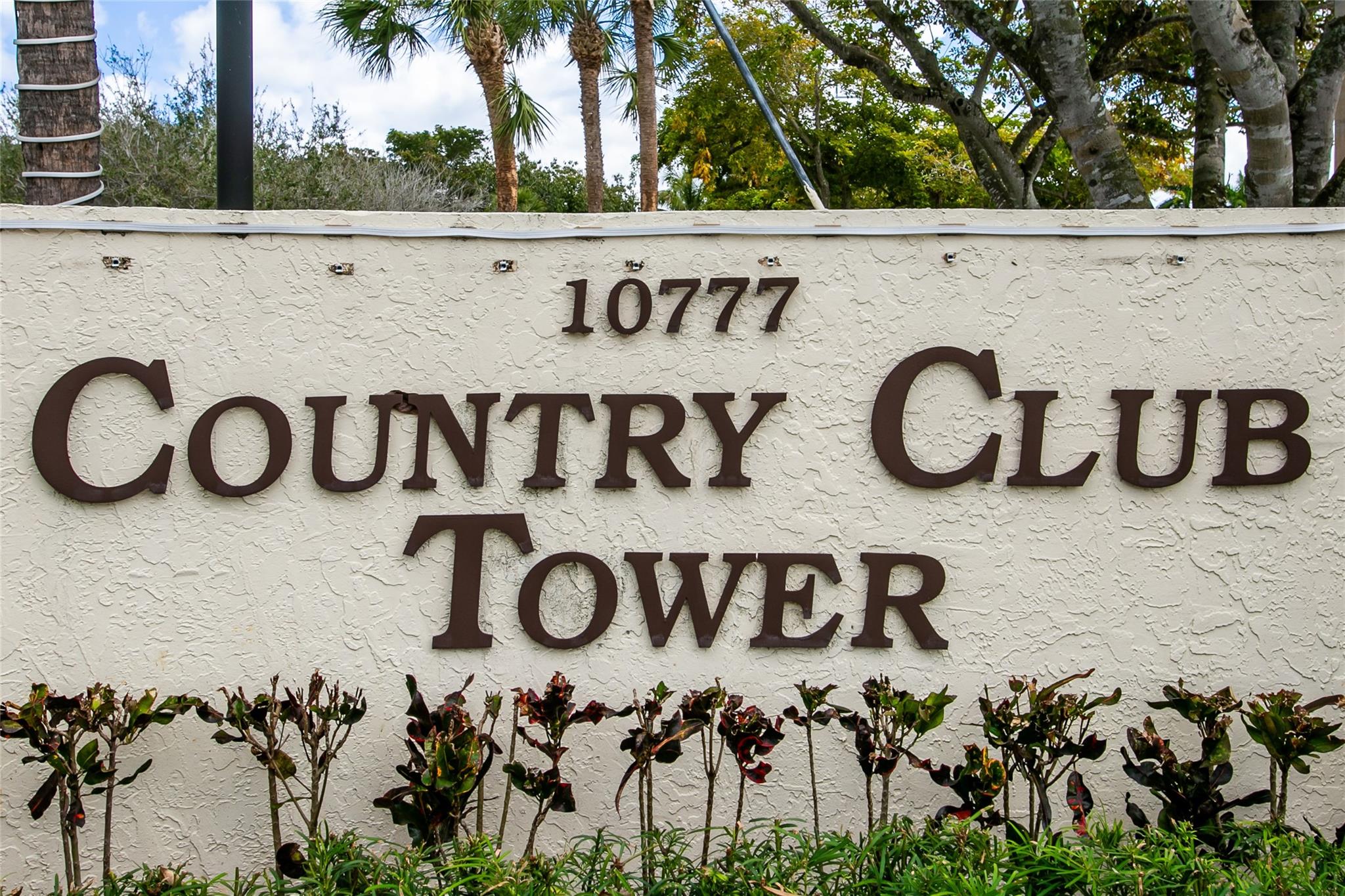 Homes for sale in Coral Springs, FL | 10777 W Sample Rd #718, Coral Springs, FL 33065 | MLS# F10487088