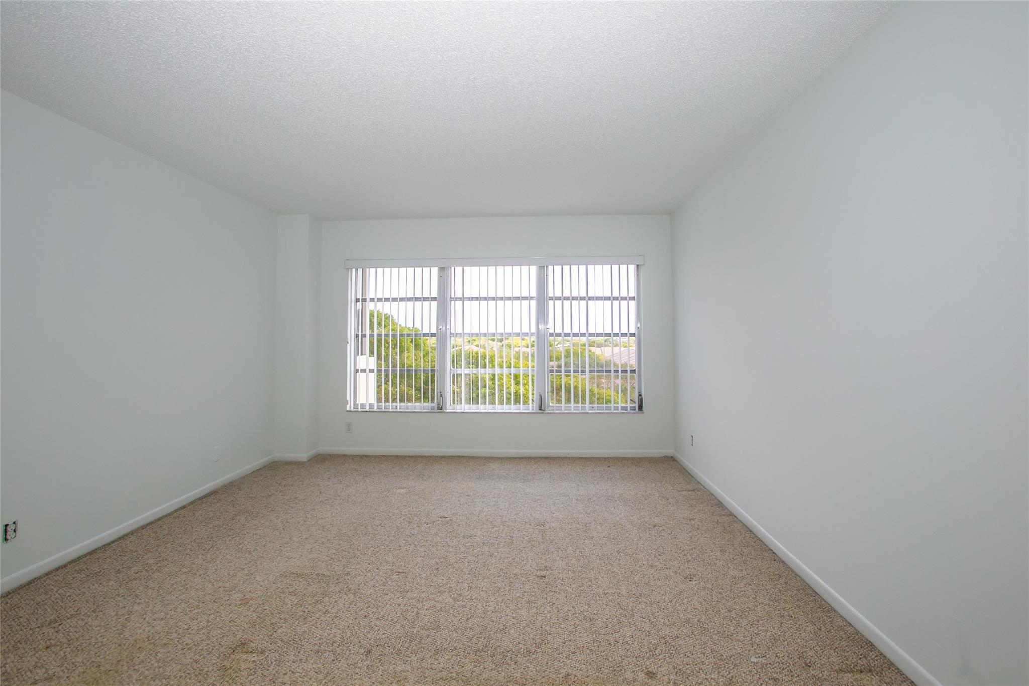 Homes for sale in Coral Springs, FL | 10777 W Sample Rd #718, Coral Springs, FL 33065 | MLS# F10487088