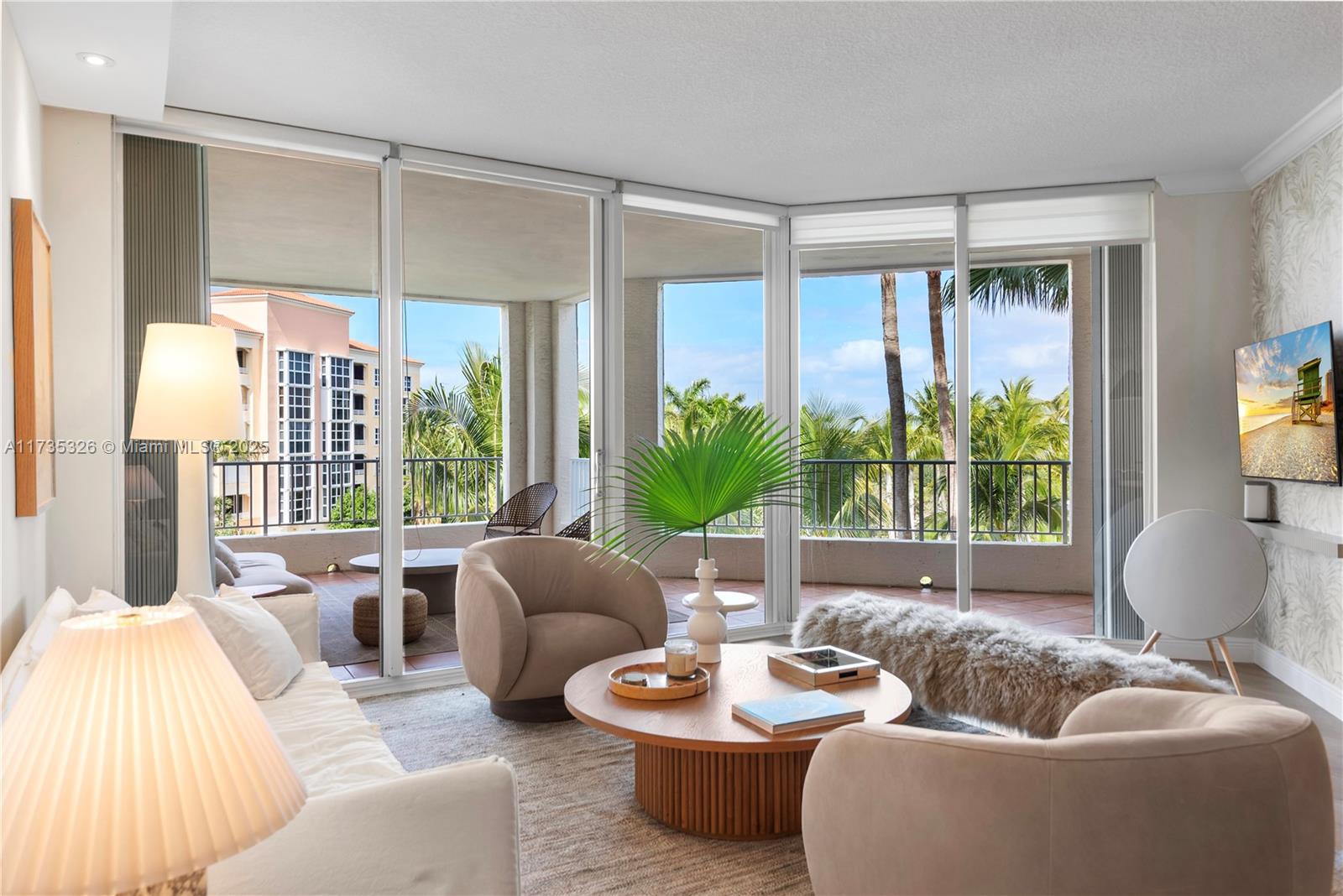 Resort Villa One Con Key Biscayne, FL 33149