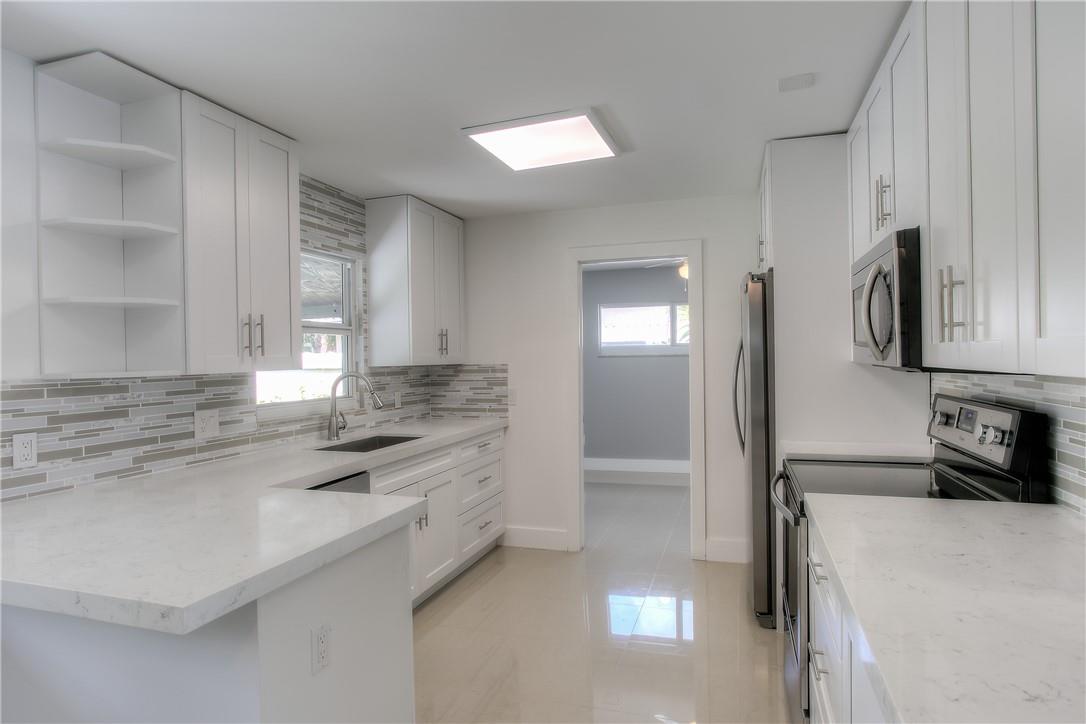 Homes for sale in Fort Lauderdale, FL | 4500 Sw 38Th Ter, Fort Lauderdale, FL 33312 | MLS# F10488218