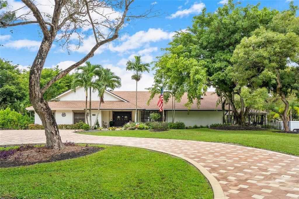 Homes for sale in Parkland, FL | 6770 Nw 84th Avenue, Parkland, FL 33067 | MLS# R11064465