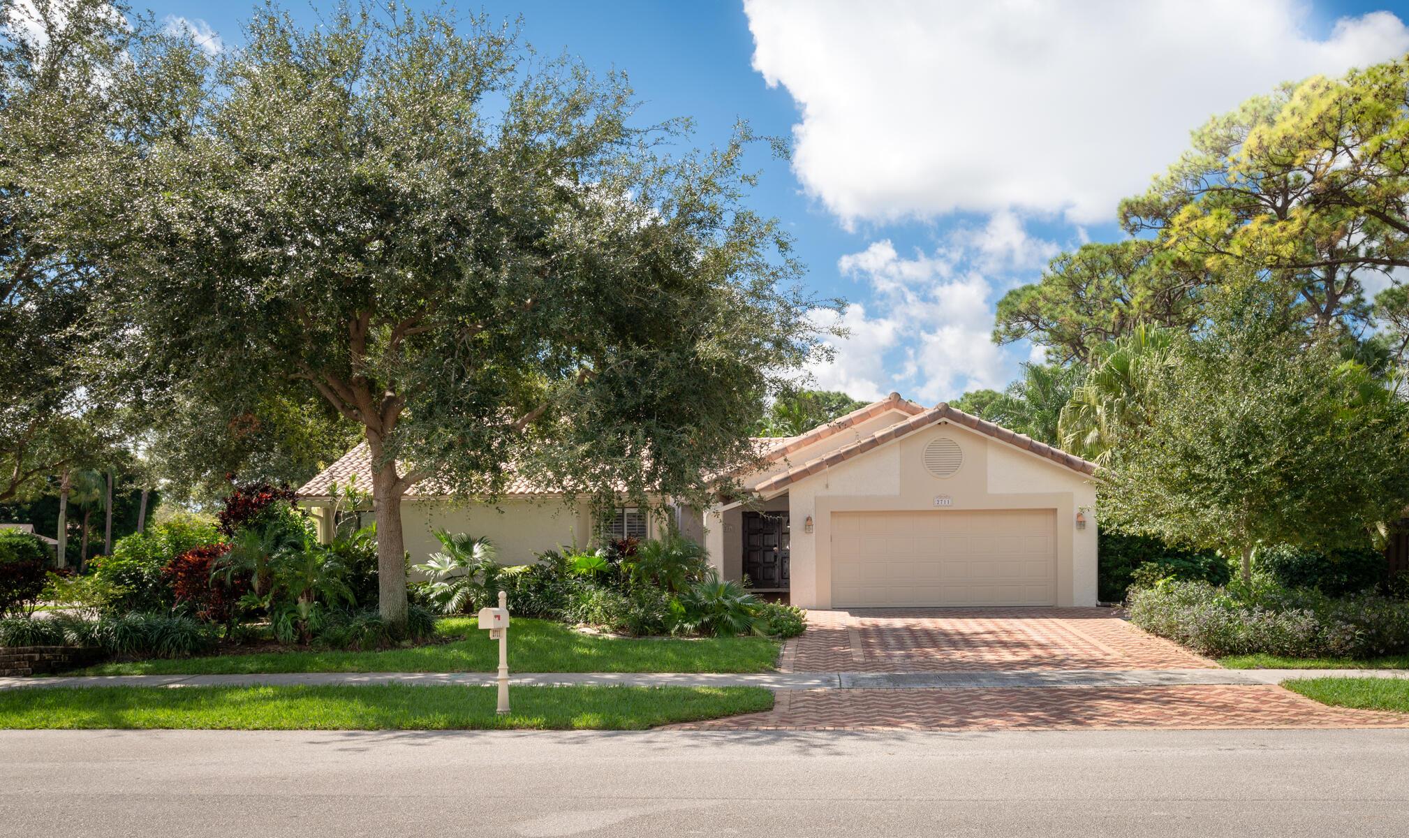2711 Nw 26th Circle Boca Raton FL 33431 | R11064473