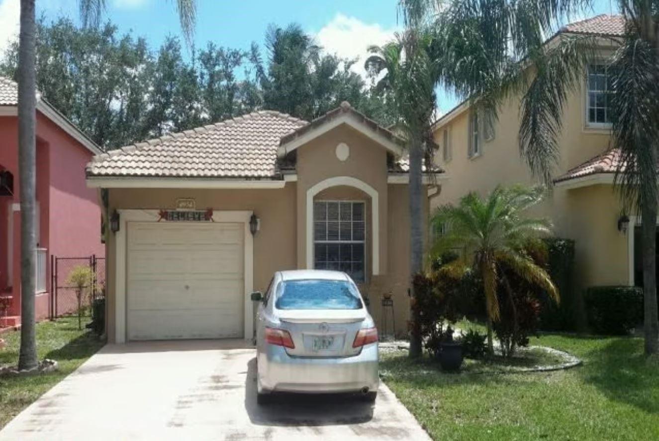 4934 Egret Ct Coconut Creek FL 33073 | F10488273