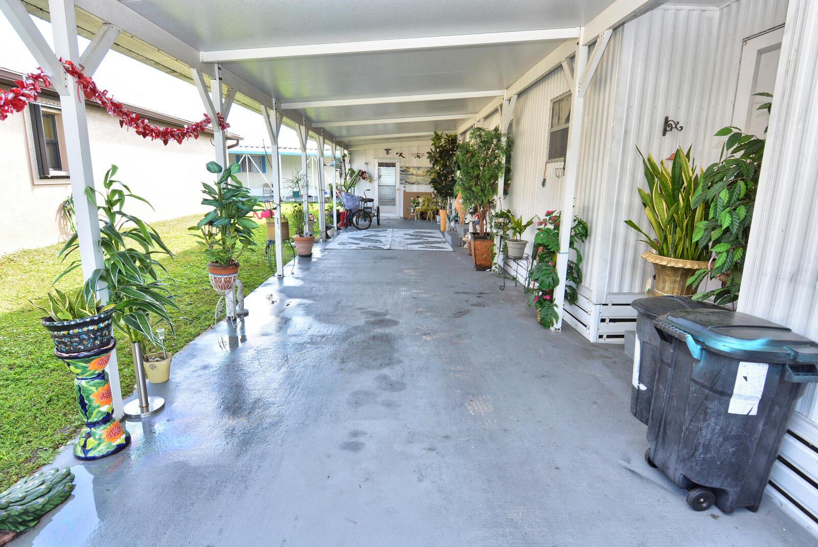 Homes for sale in Port St Lucie, FL | 1 Juan Carlos Lane, Port St Lucie, FL 34952 | MLS# R11064663