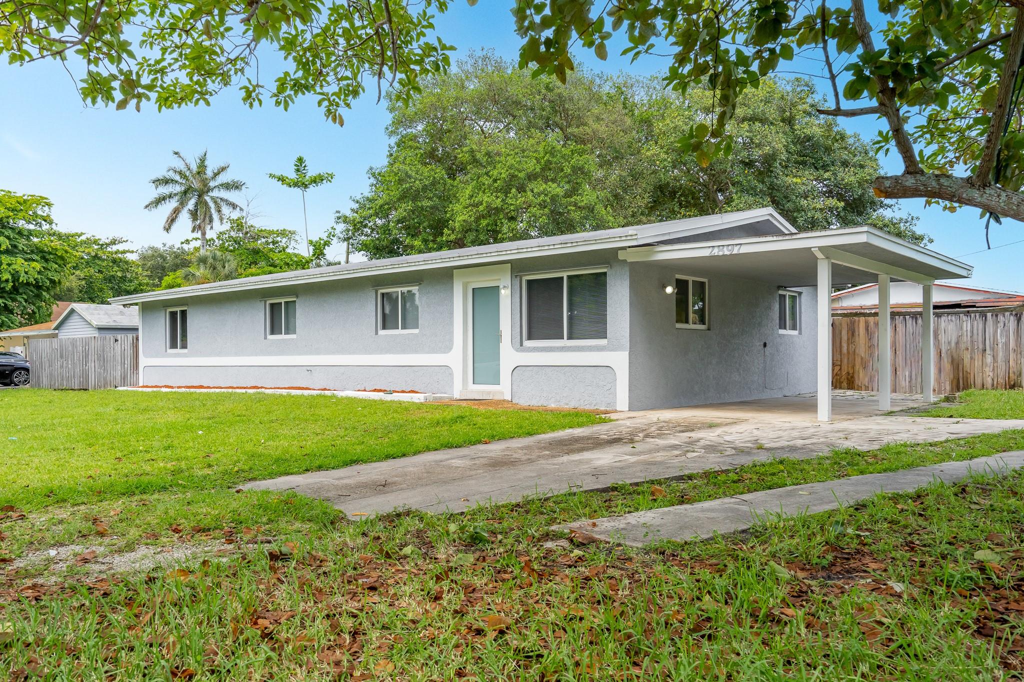 2897 Sw 17th St Fort Lauderdale FL 33312 | F10488312