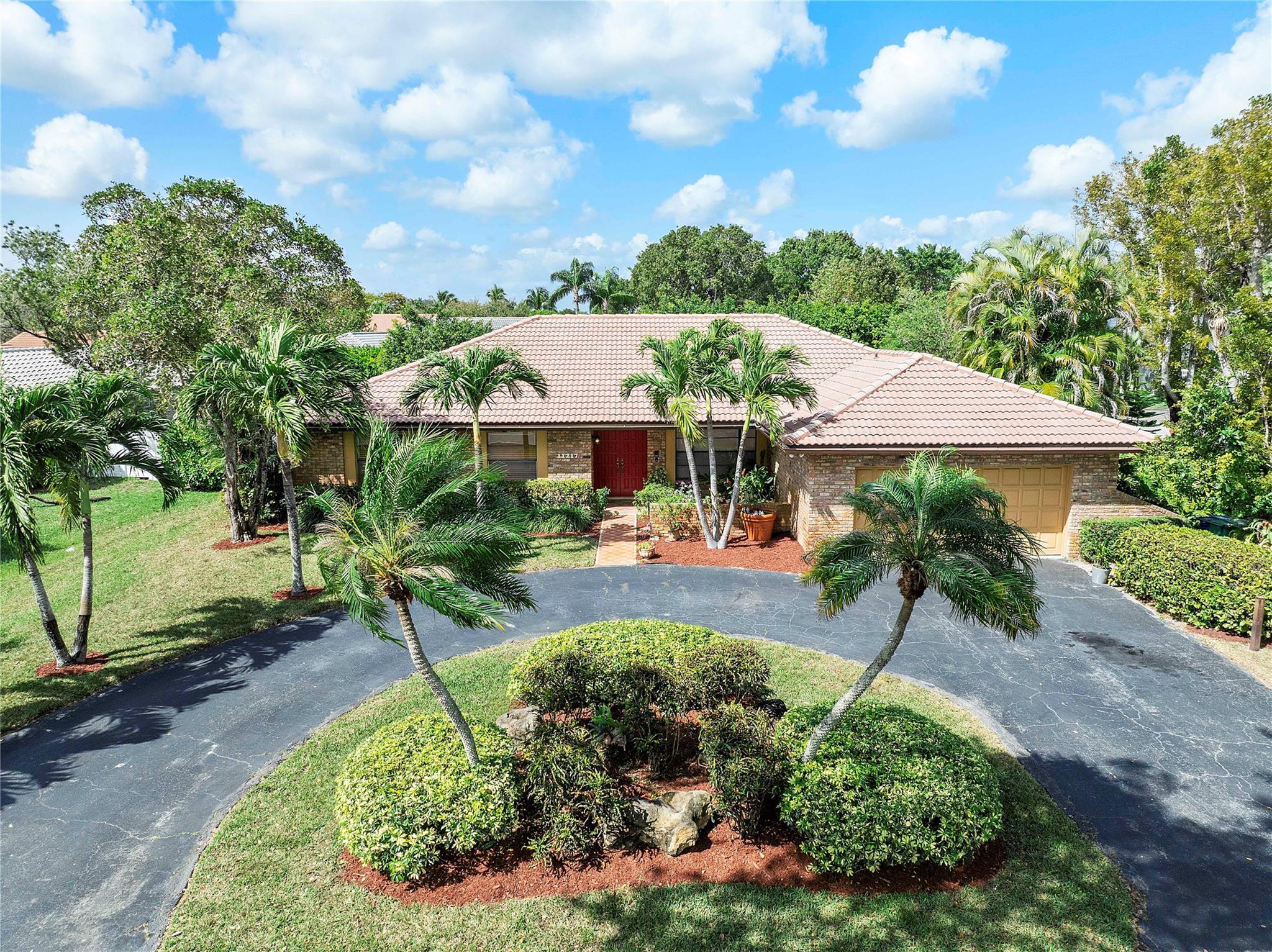 11217 Nw 10TH Manor Coral Springs FL 33071 | F10488381