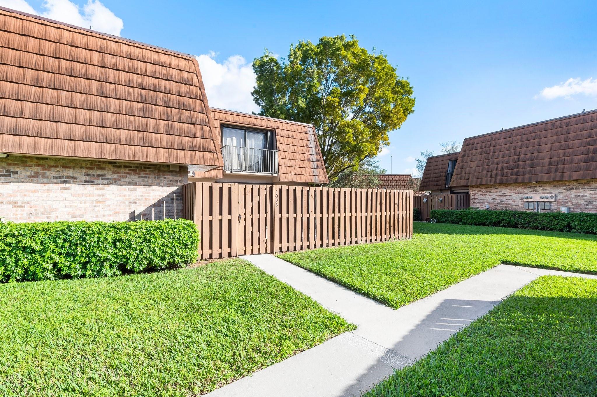 Homes for sale in Cooper City, FL | 4093 Forest Hill Dr #0, Cooper City, FL 33026 | MLS# F10488519