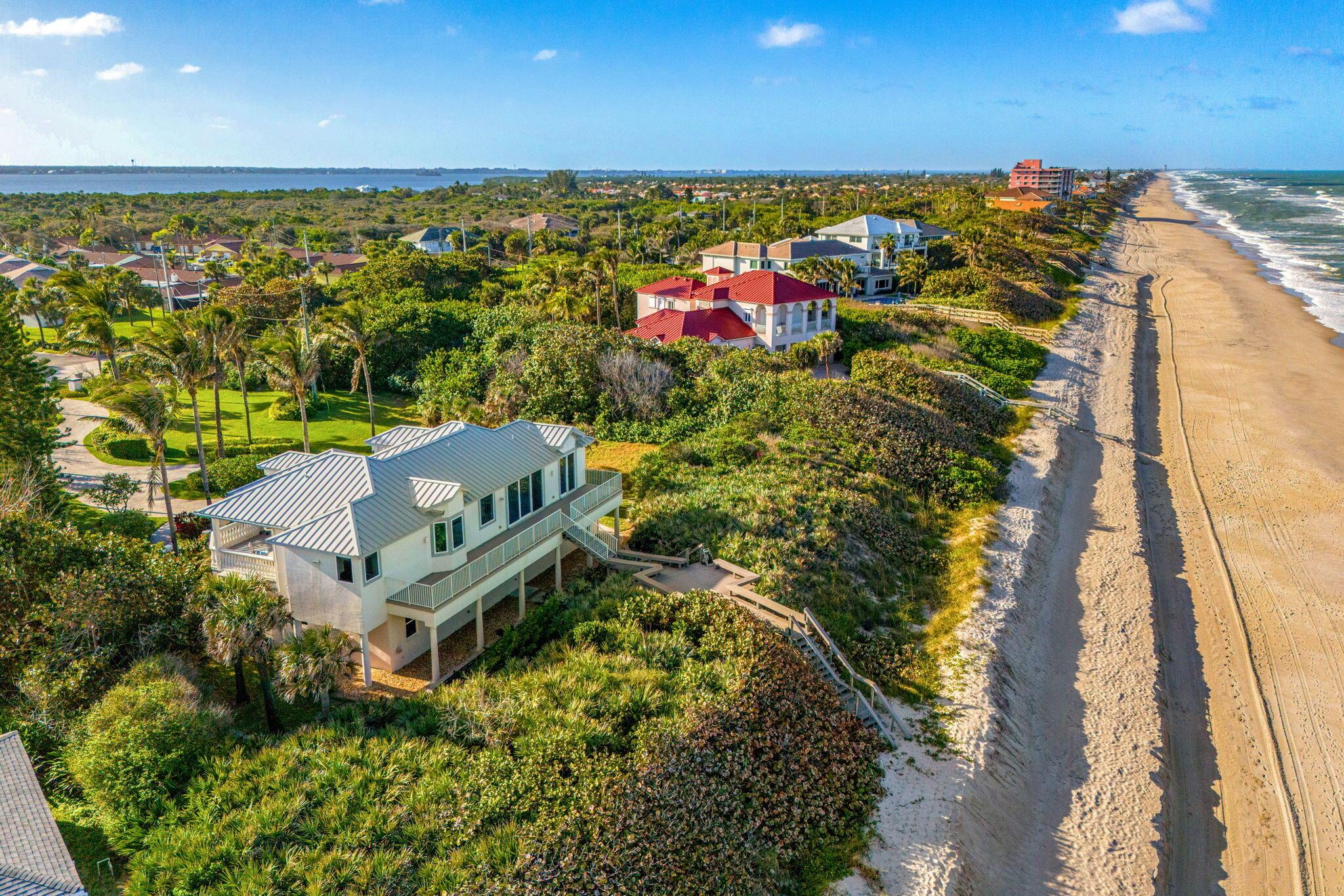 Homes for sale in Melbourne Beach, FL | 5795 Hwy A1A, Melbourne Beach, FL 32951 | MLS# R11065249