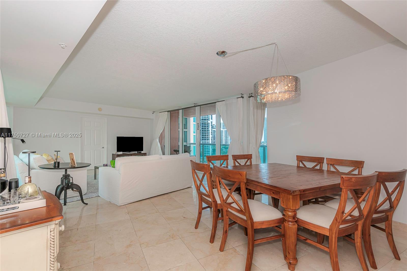 100 Hidden Bay Condo