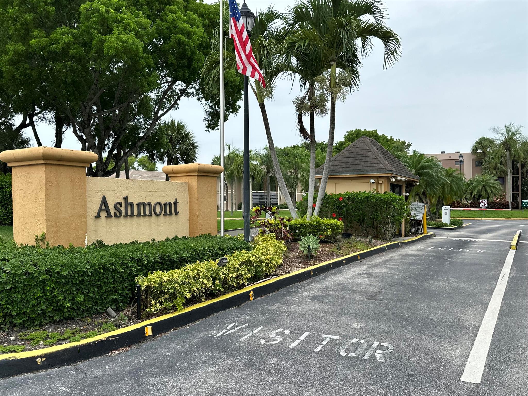 Homes for sale in Tamarac, FL | 7837 Ashmont Circle #212, Tamarac, FL 33321 | MLS# R11065464
