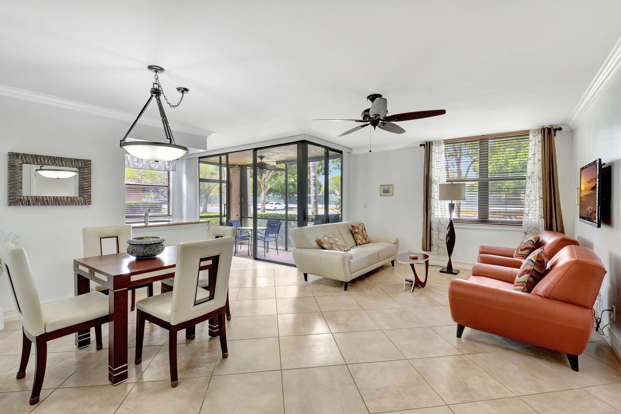 Lavers Delray Racquet Clu