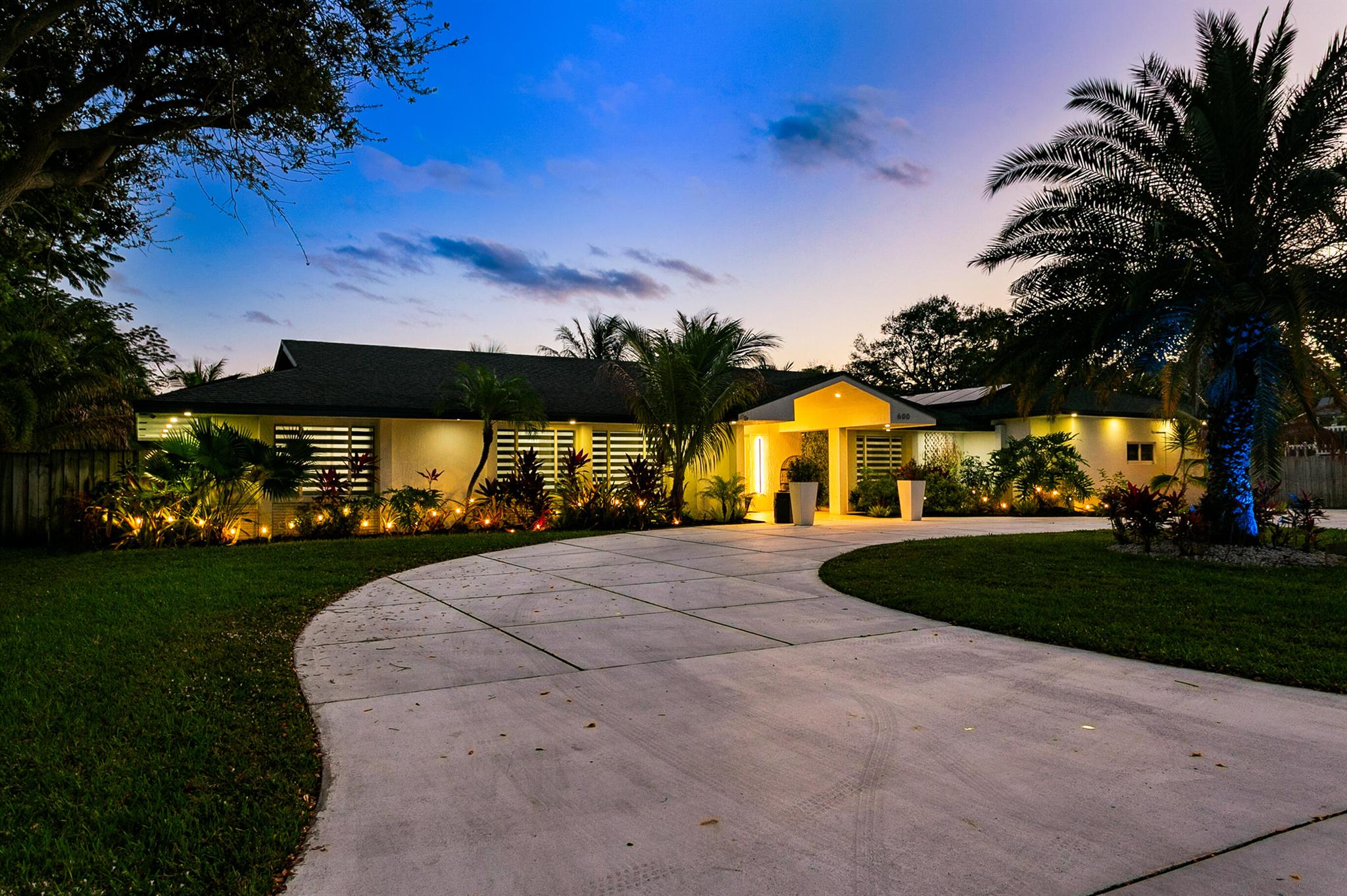 600 Ne 4 Street Pompano Beach FL 33060 | R11065646