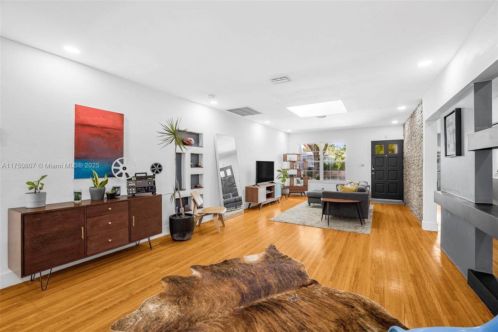 1556 Palermo Ave, Coral Gables FL 33134