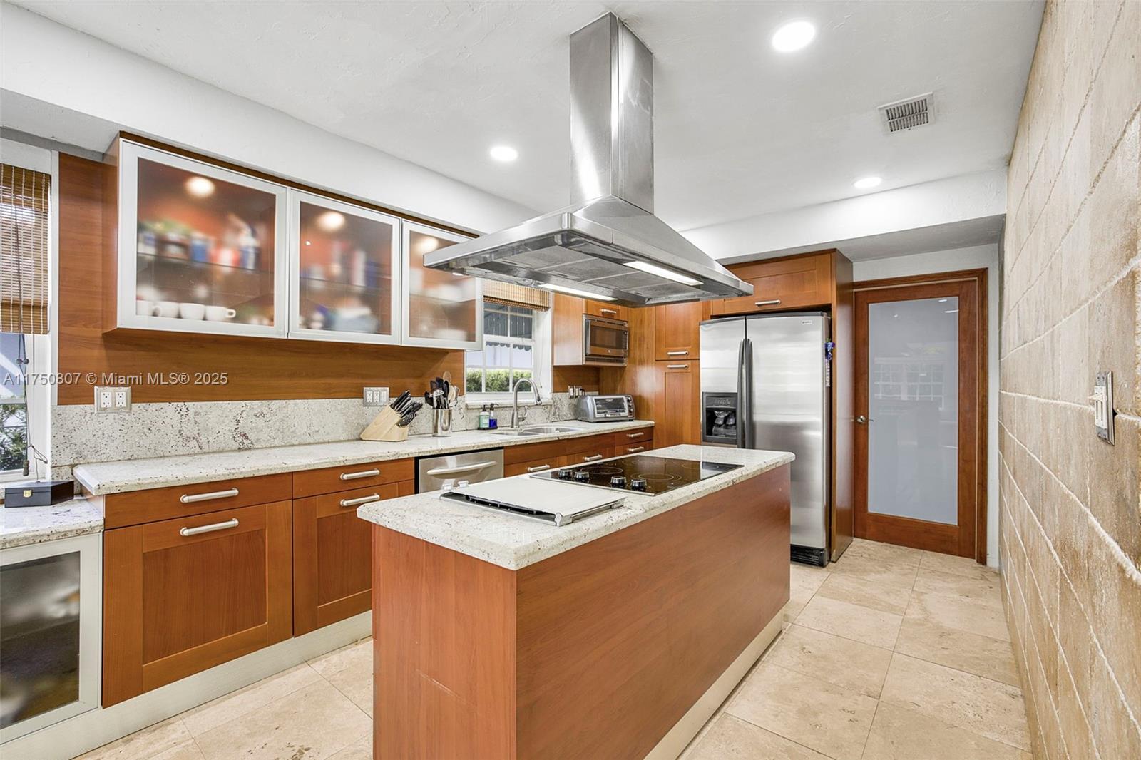 1556 Palermo Ave, Coral Gables FL 33134