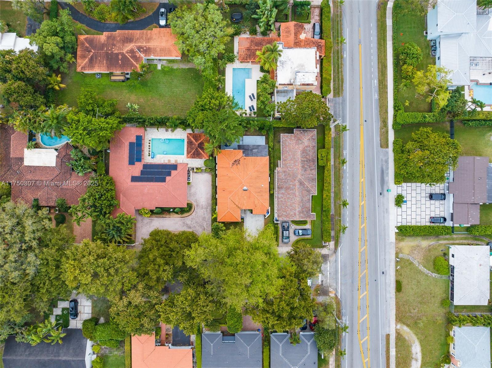 1556 Palermo Ave, Coral Gables FL 33134