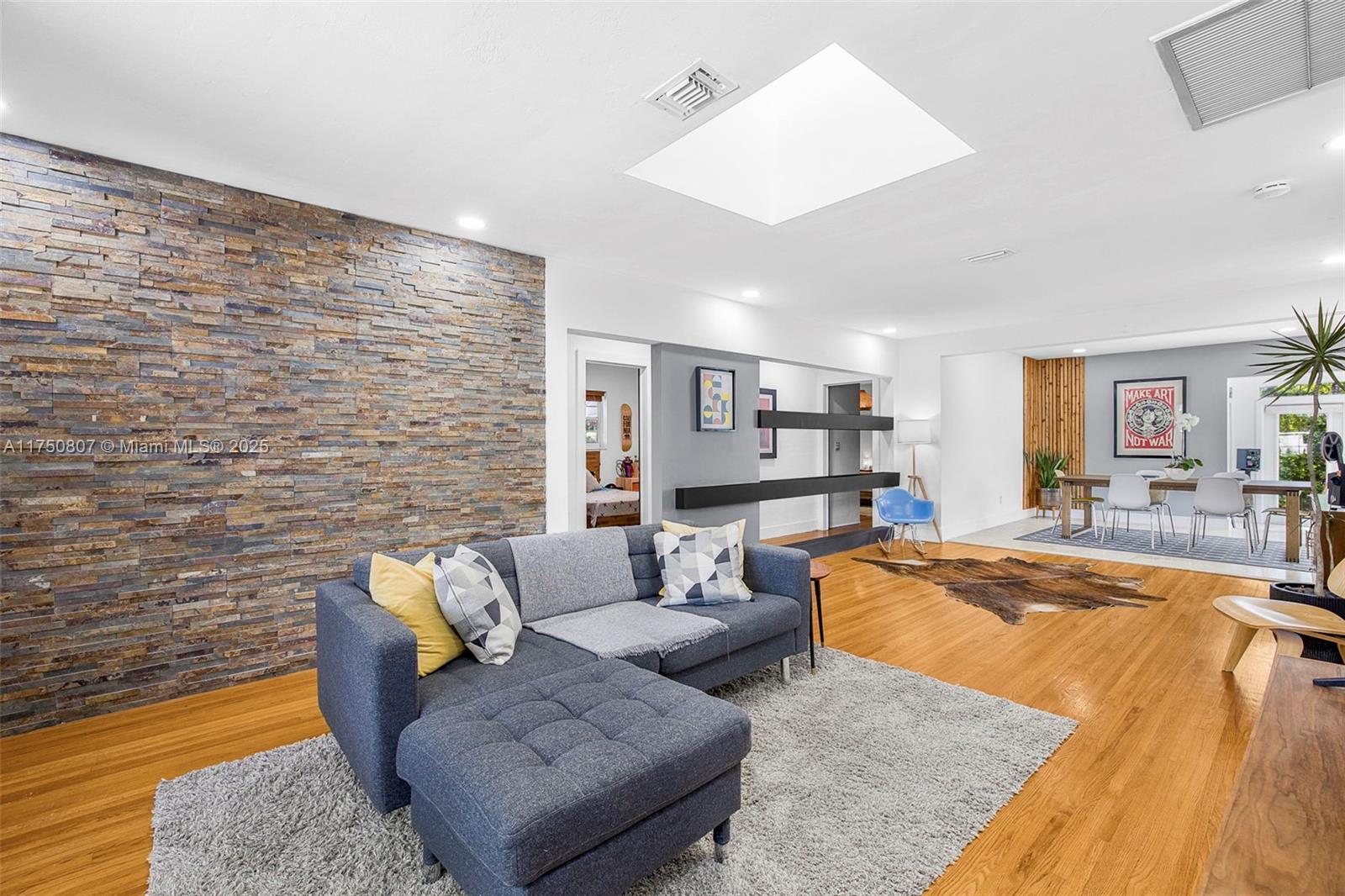 1556 Palermo Ave, Coral Gables FL 33134