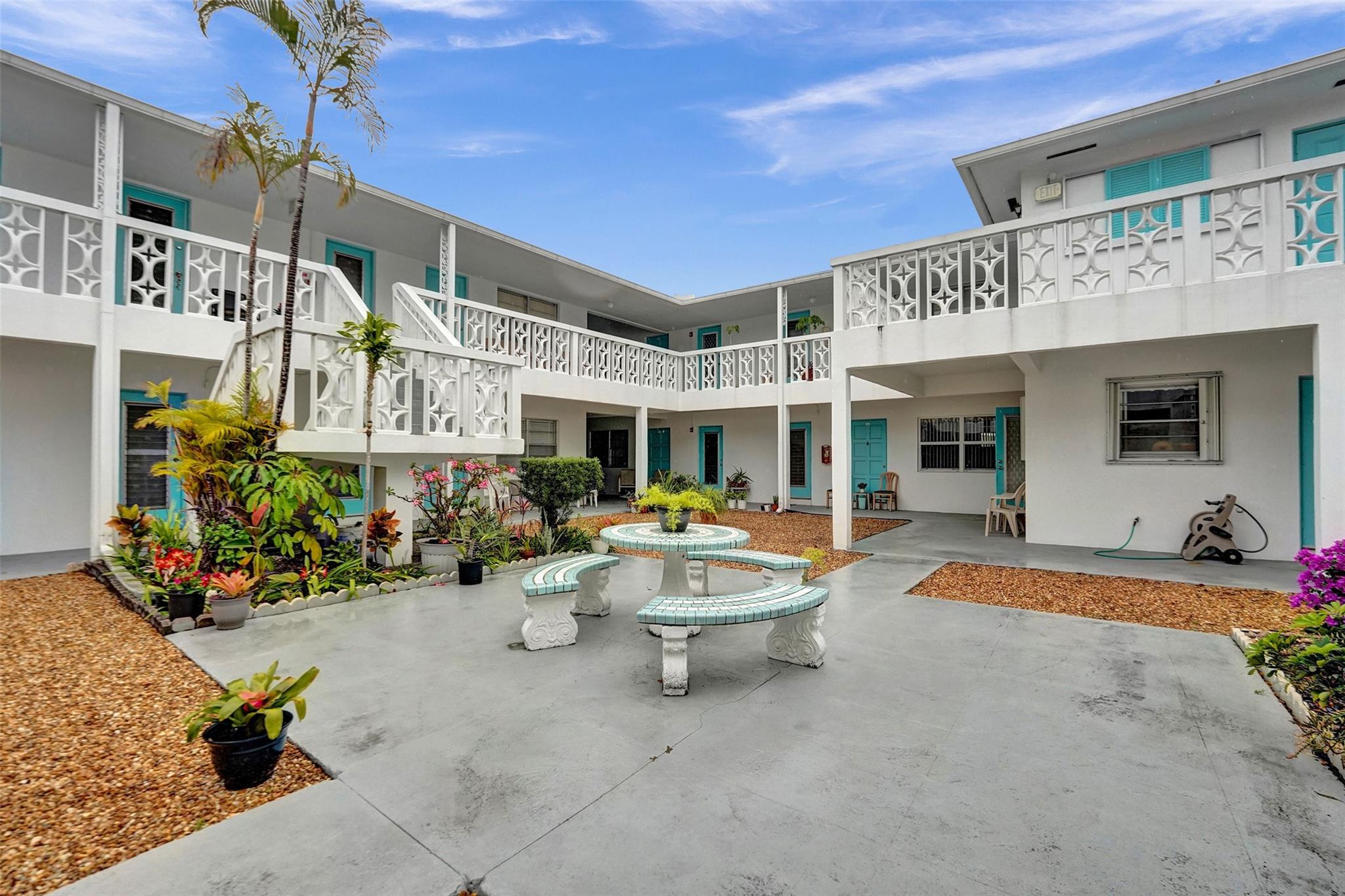 Homes for sale in Hollywood, FL | 1833 Monroe St #20, Hollywood, FL 33020 | MLS# F10488884