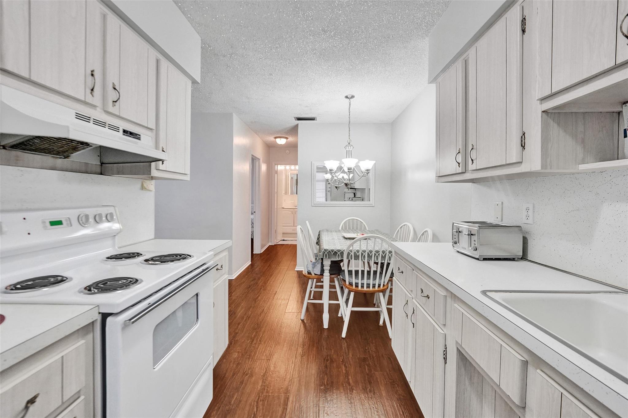 Homes for sale in Hollywood, FL | 1833 Monroe St #20, Hollywood, FL 33020 | MLS# F10488884