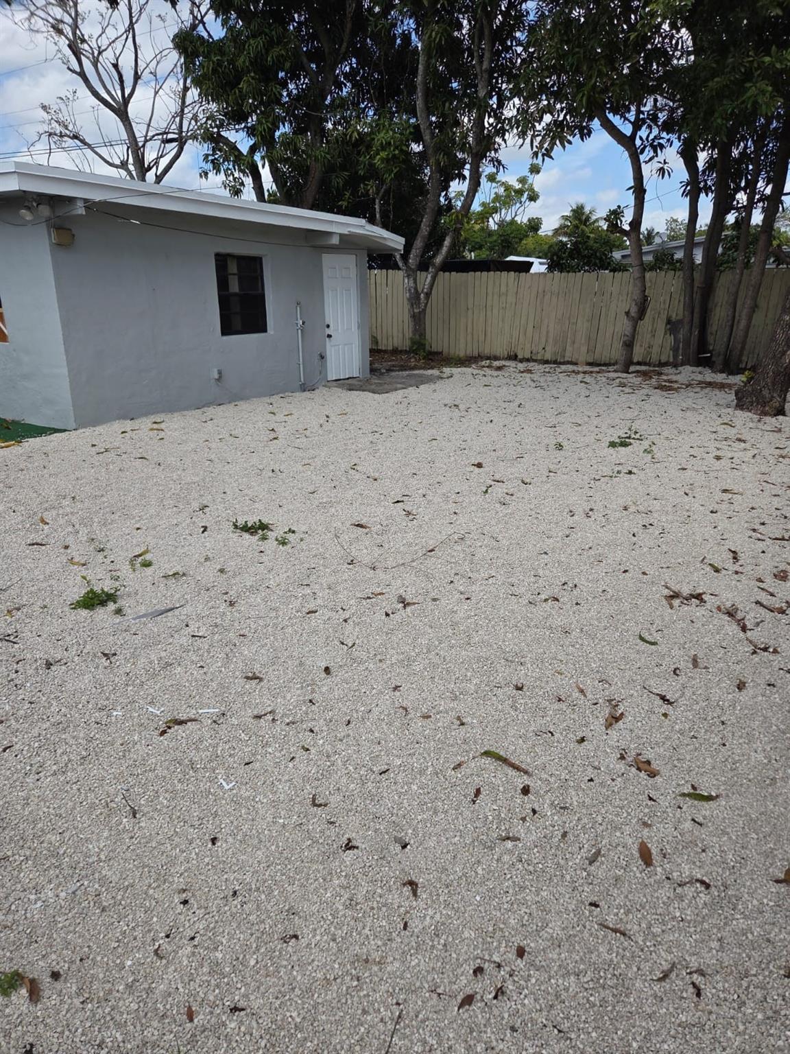 Homes for sale in West Park, FL | 31 Edmund Rd, West Park, FL 33023 | MLS# F10489180