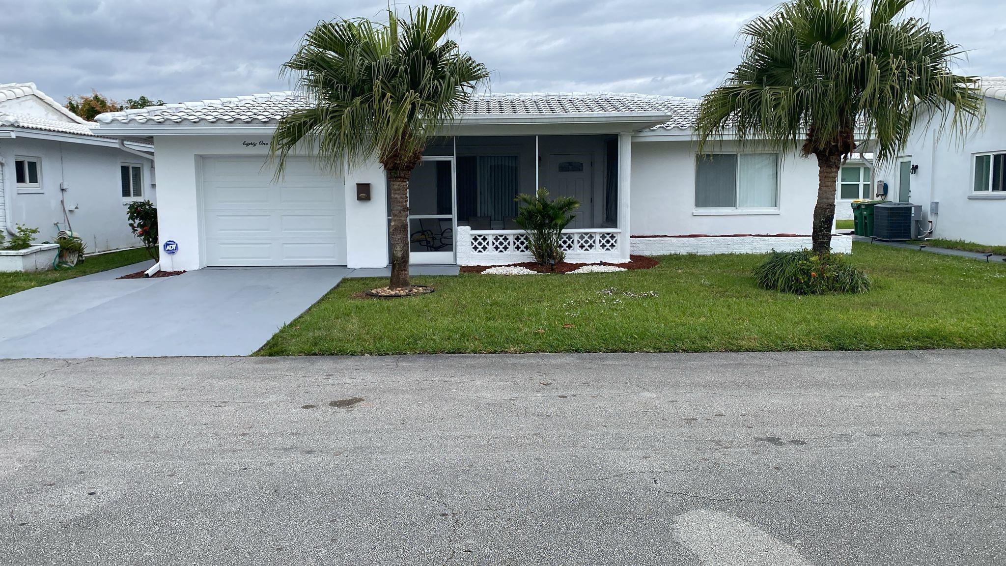 8107 Nw 59th St Tamarac FL 33321 | F10489211