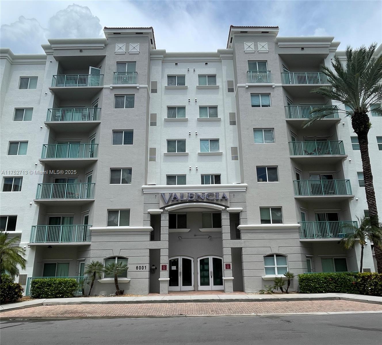 6001 70th St Unit 139, South Miami, Florida 33143