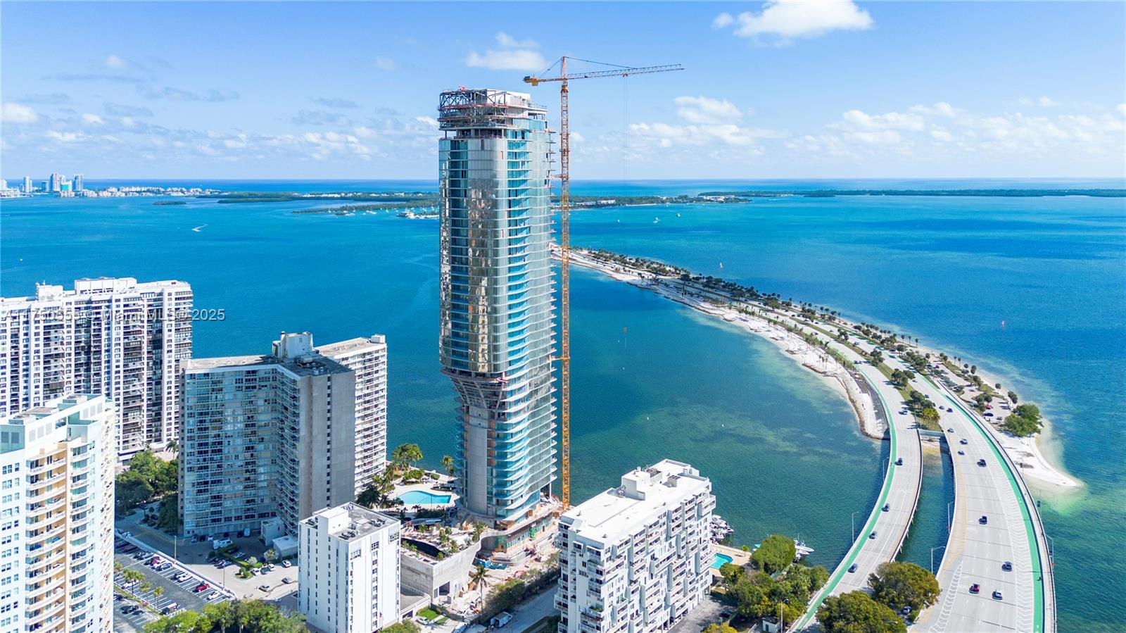Condo for Sale in Miami, FL