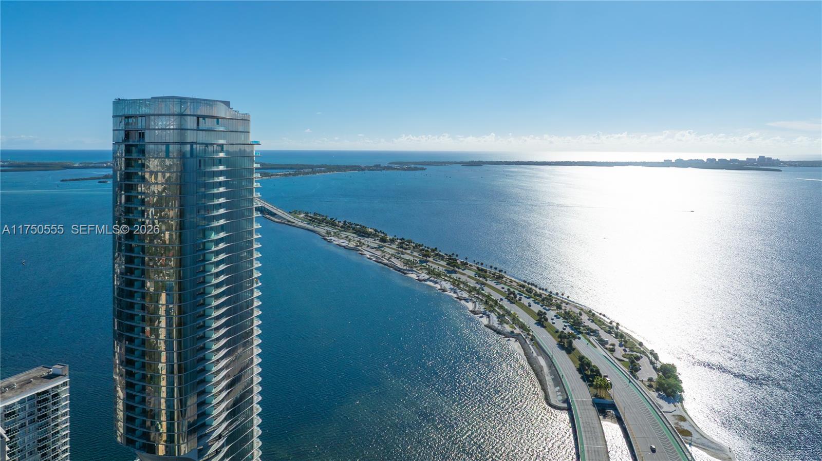 175 25 RD Unit 3902, Miami, Florida 33129