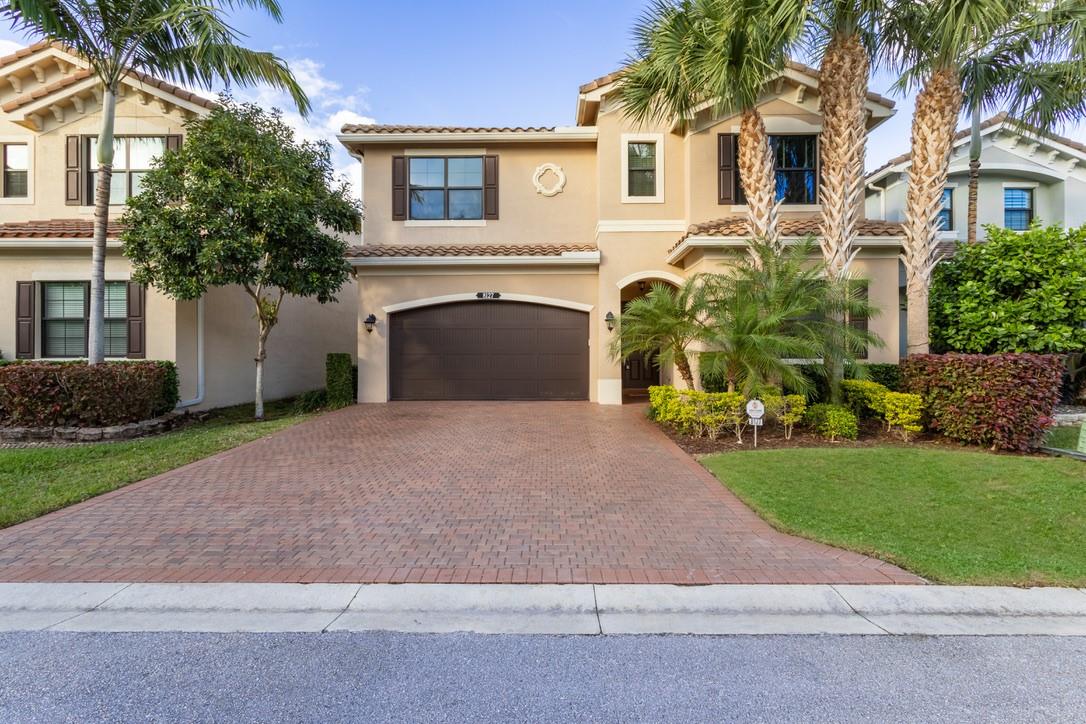 8127 Rainforest Jasper Ln Delray Beach FL 33446 | F10489289
