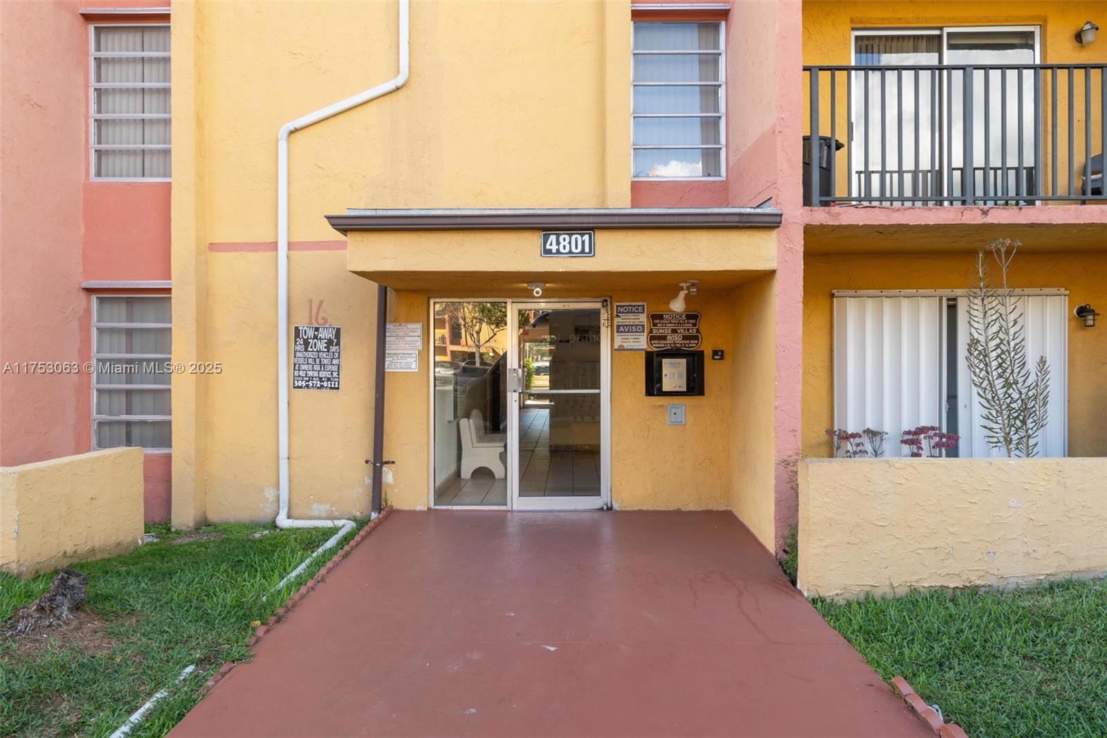 Sunset Villas No 3 Condo