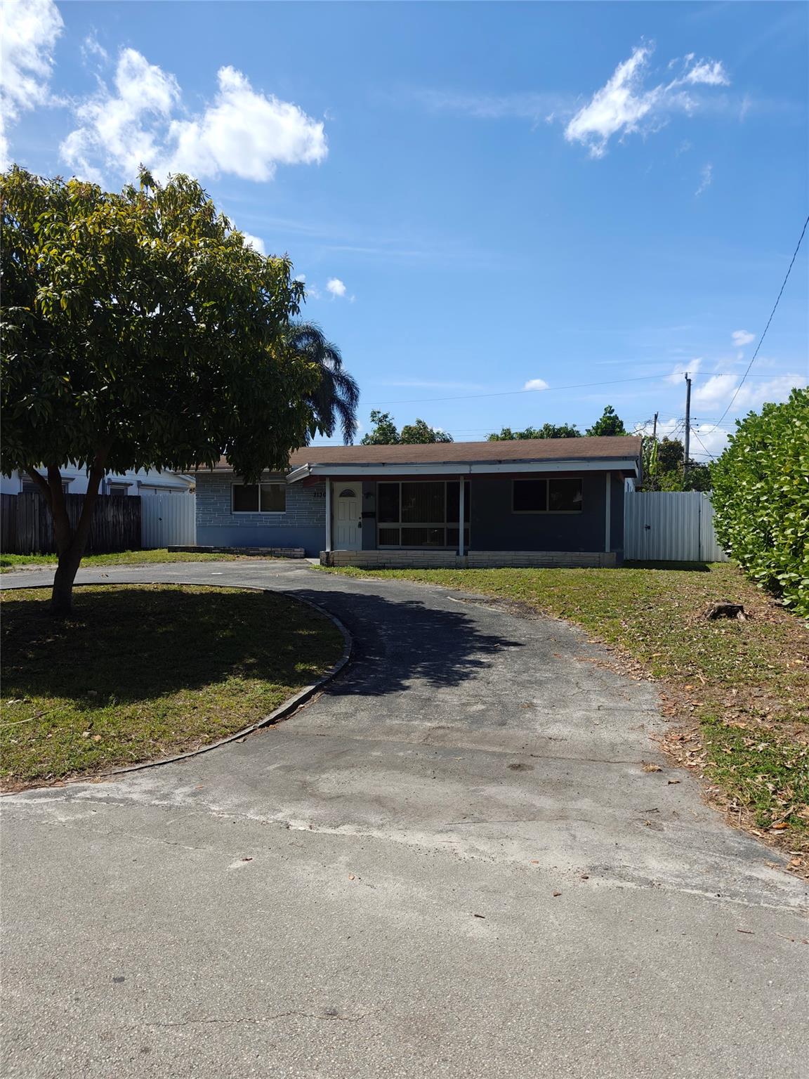 2130 N 57th Way Hollywood FL 33021 | F10489357