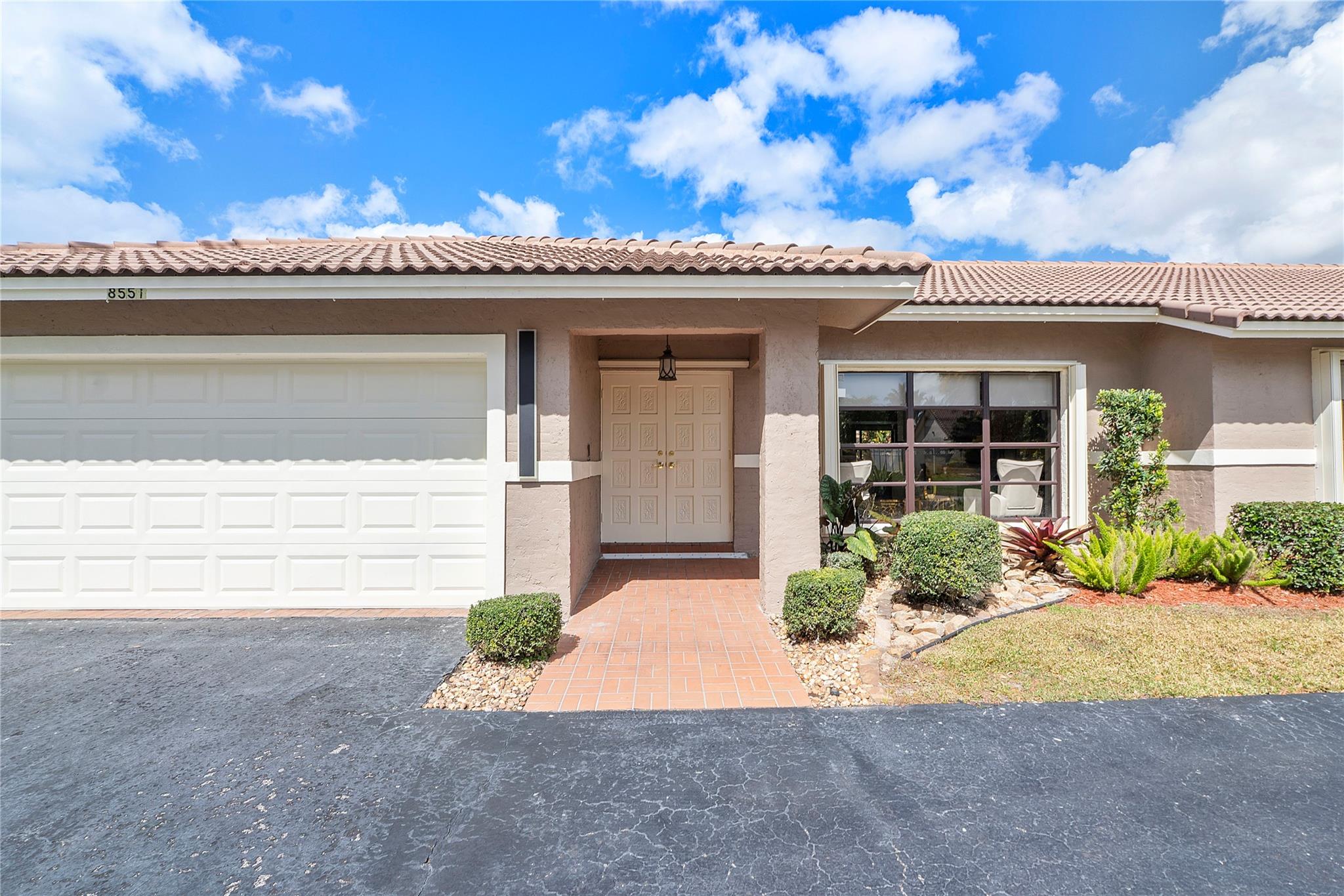 Homes for sale in Coral Springs, FL | 8551 Nw 53rd Ct, Coral Springs, FL 33067 | MLS# F10489376